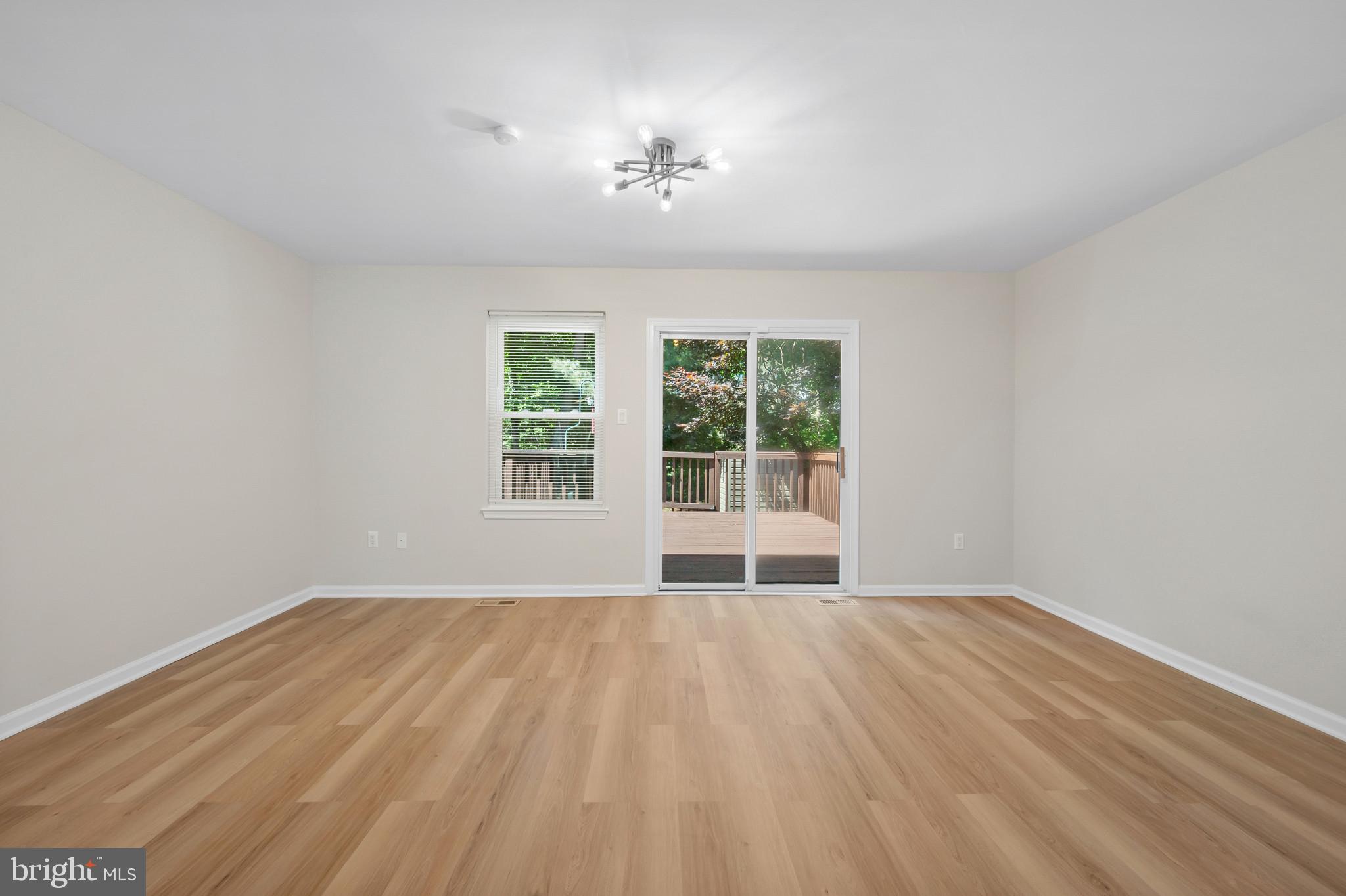 MARBLE HILL - Residential