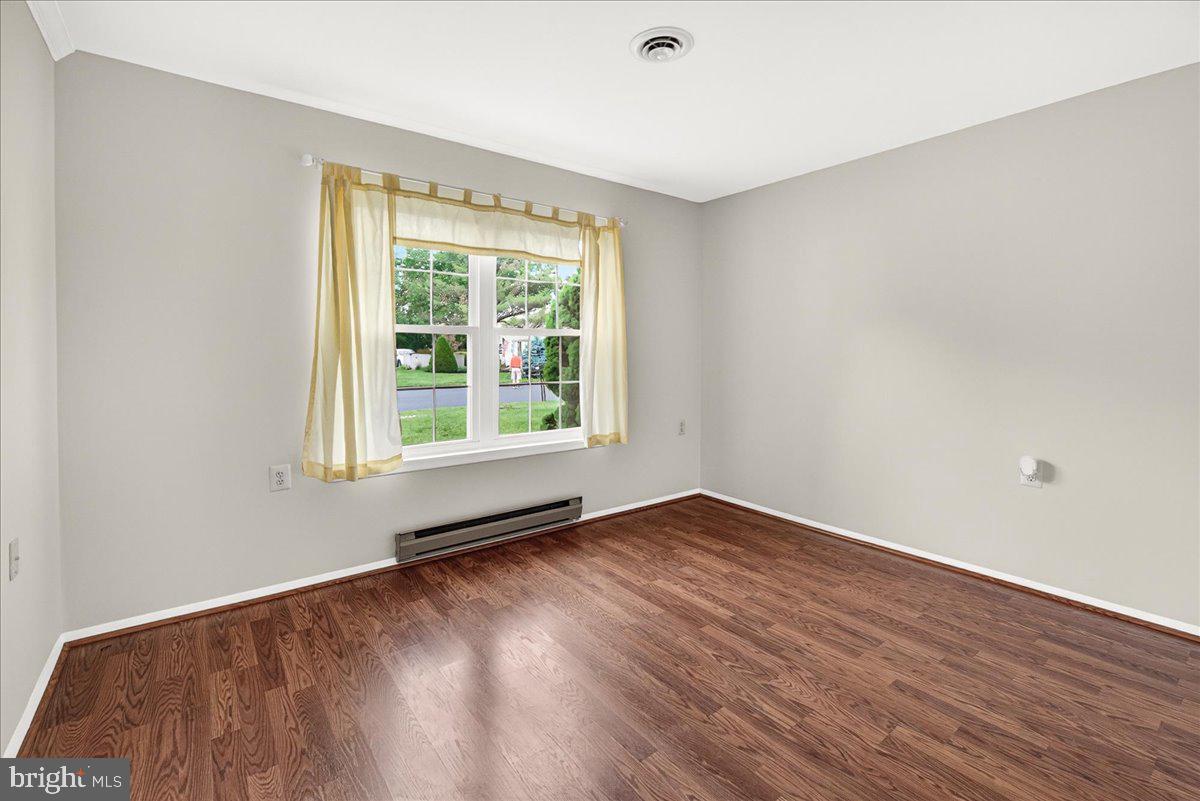 CRESTWOOD VILLAGE - Residential