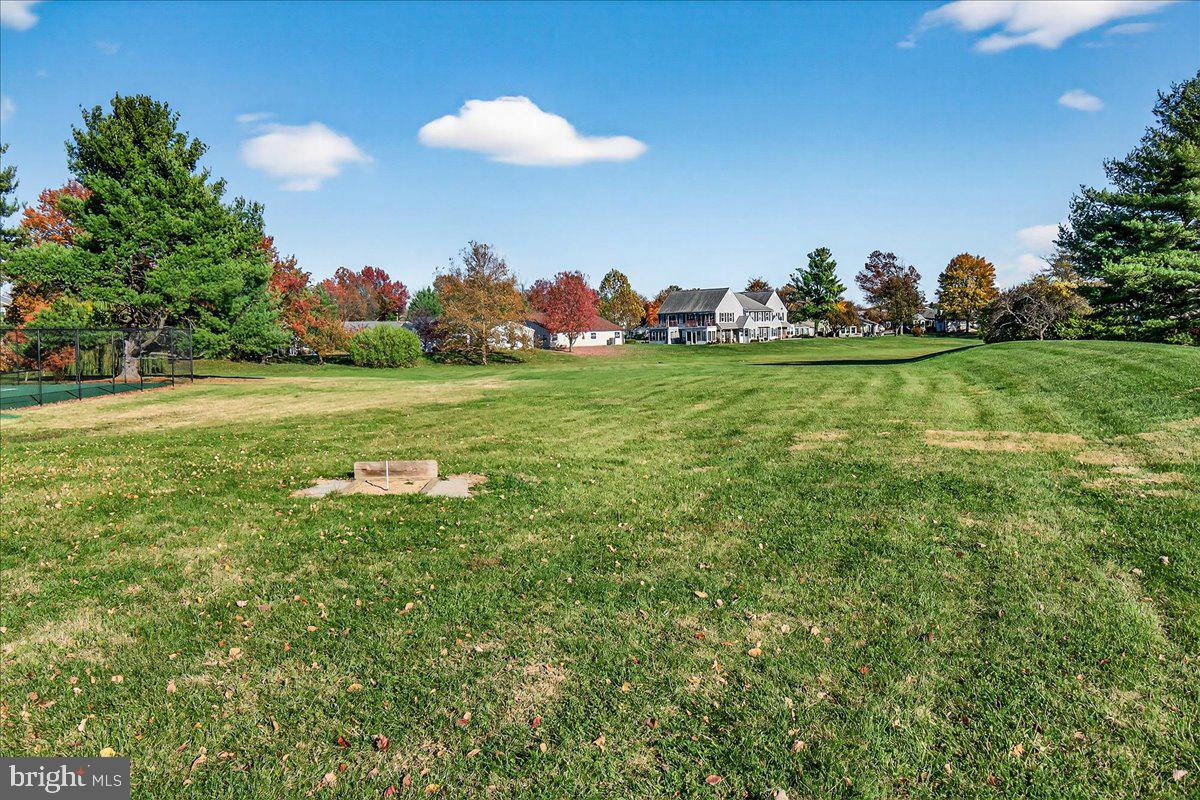 CRESTWOOD VILLAGE - Residential