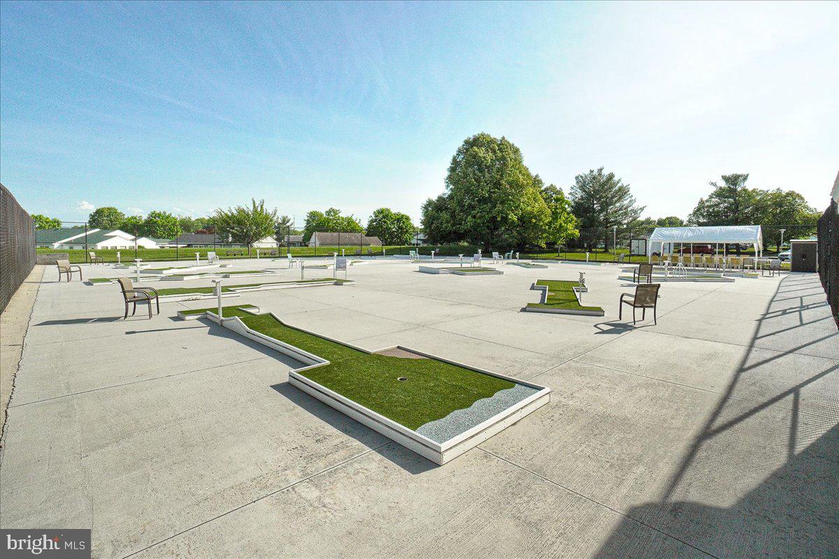 CRESTWOOD VILLAGE - Residential