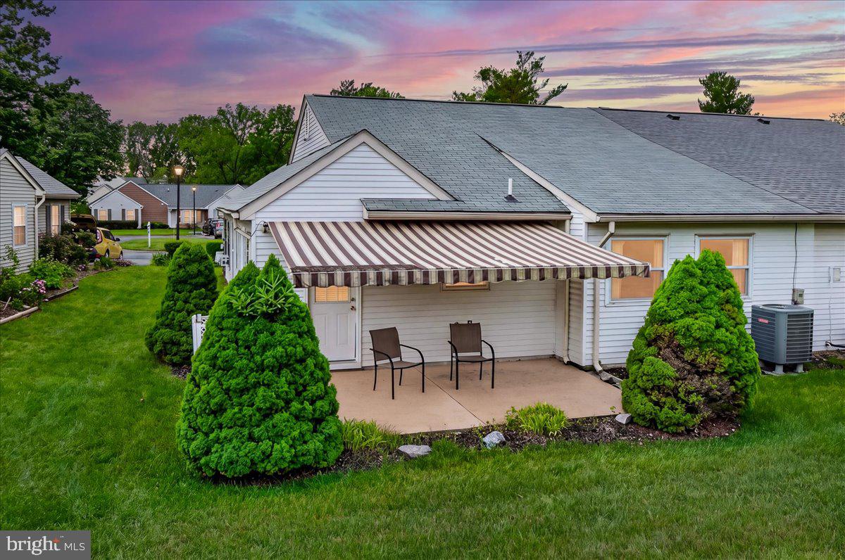 CRESTWOOD VILLAGE - Residential