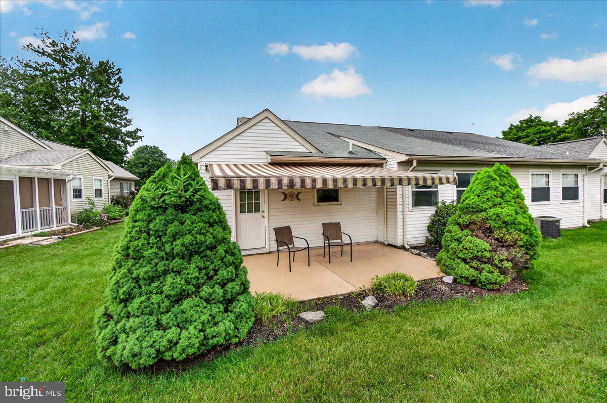 CRESTWOOD VILLAGE - Residential