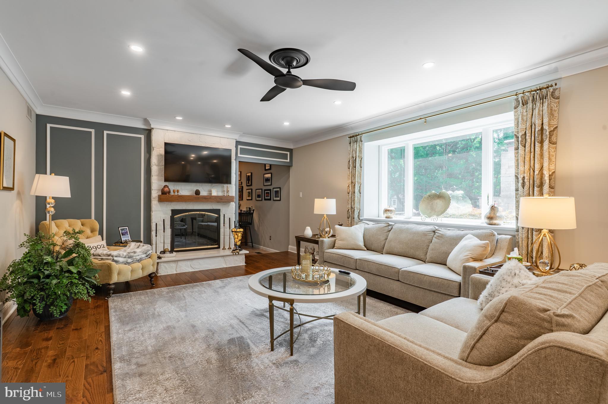 HUNTERS RUN - Residential