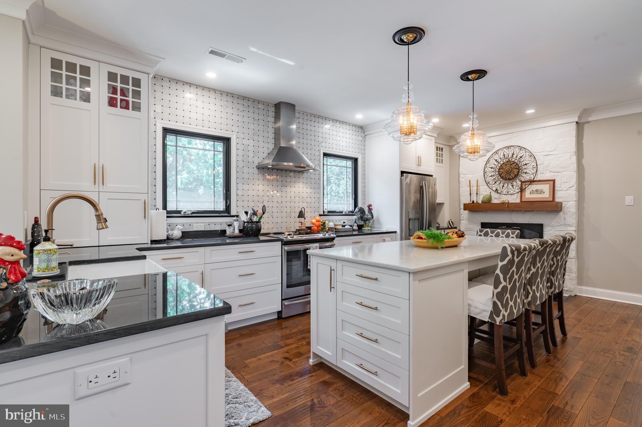 HUNTERS RUN - Residential