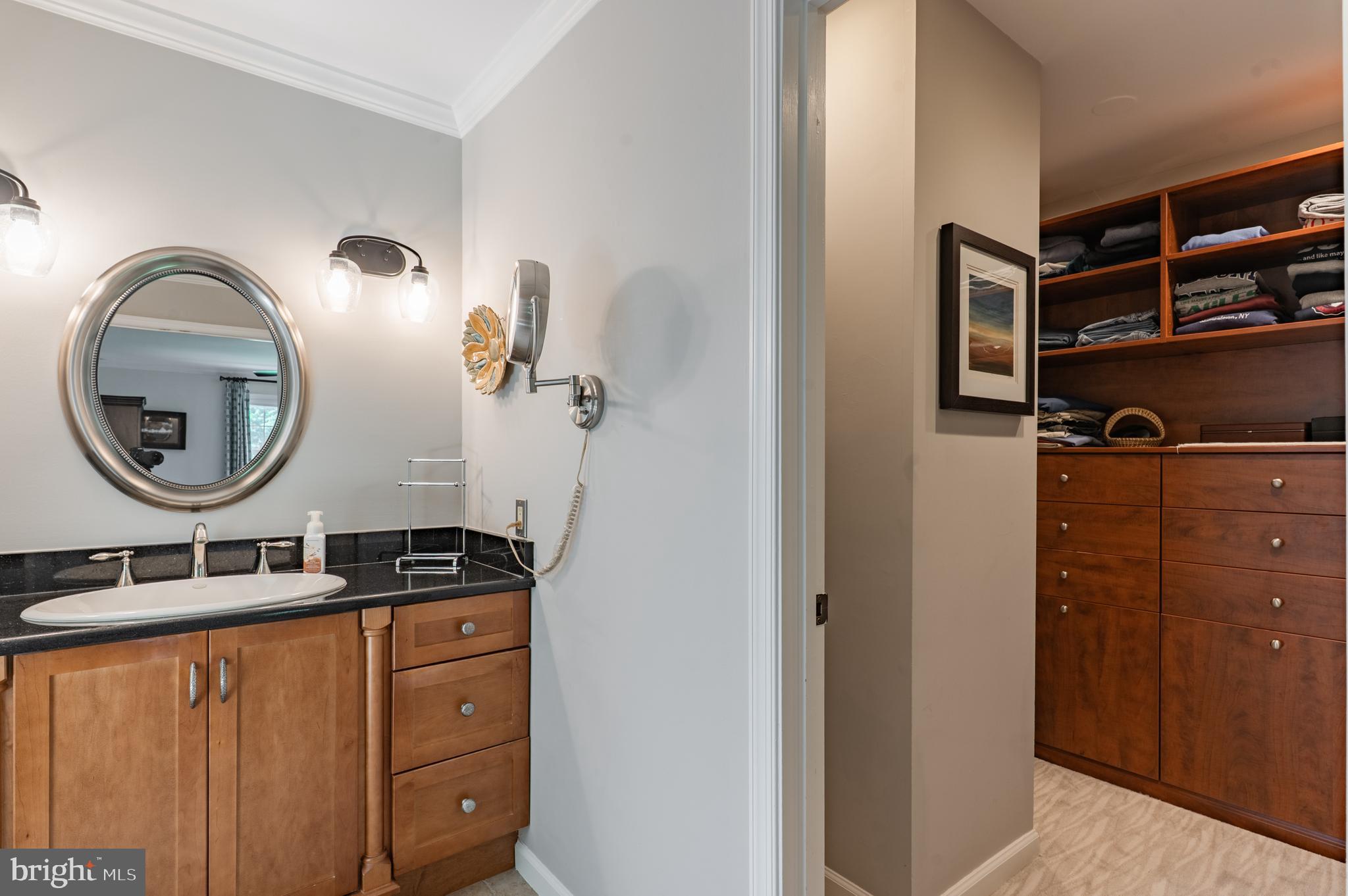 HUNTERS RUN - Residential