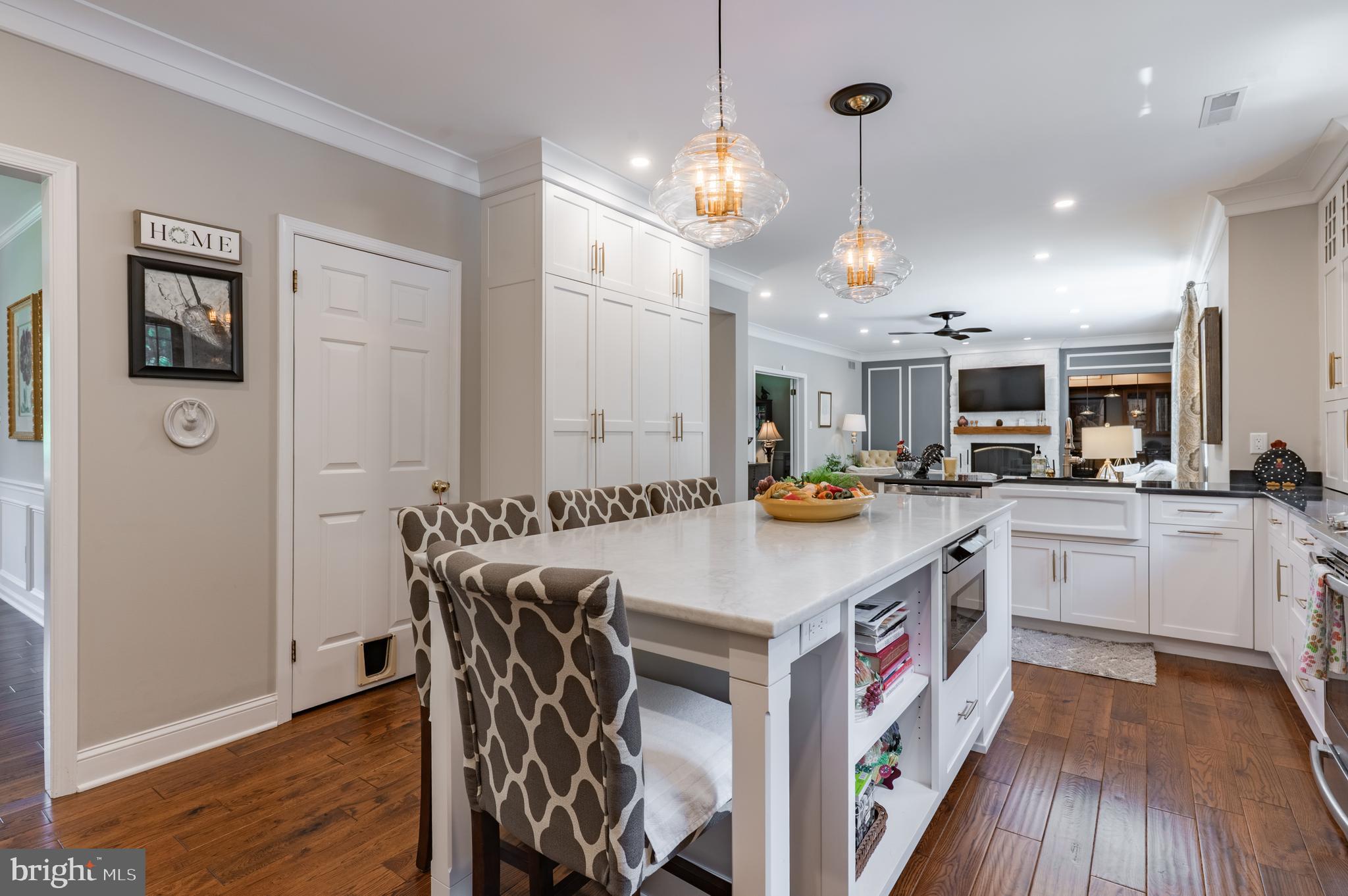 HUNTERS RUN - Residential