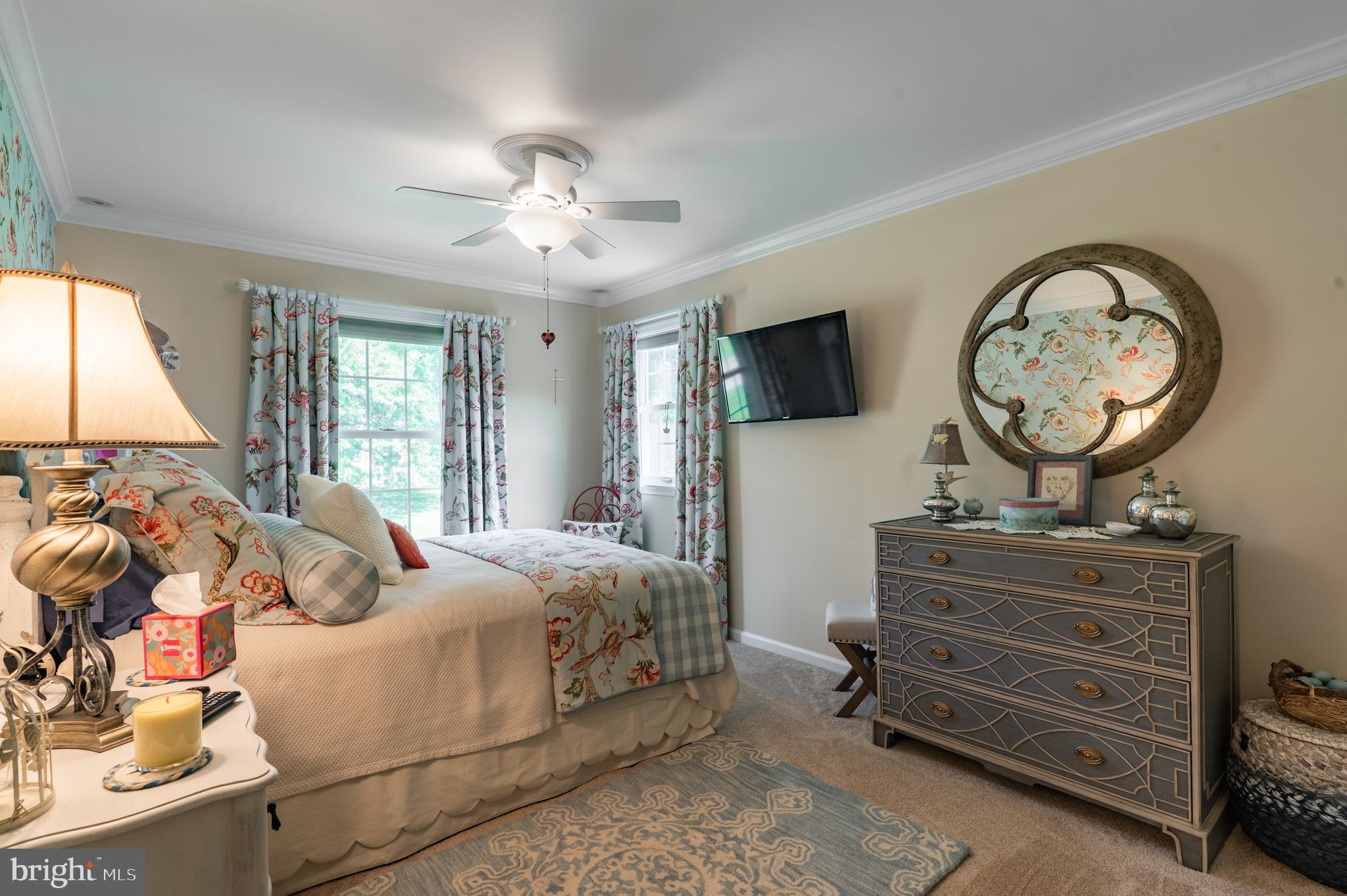 HUNTERS RUN - Residential