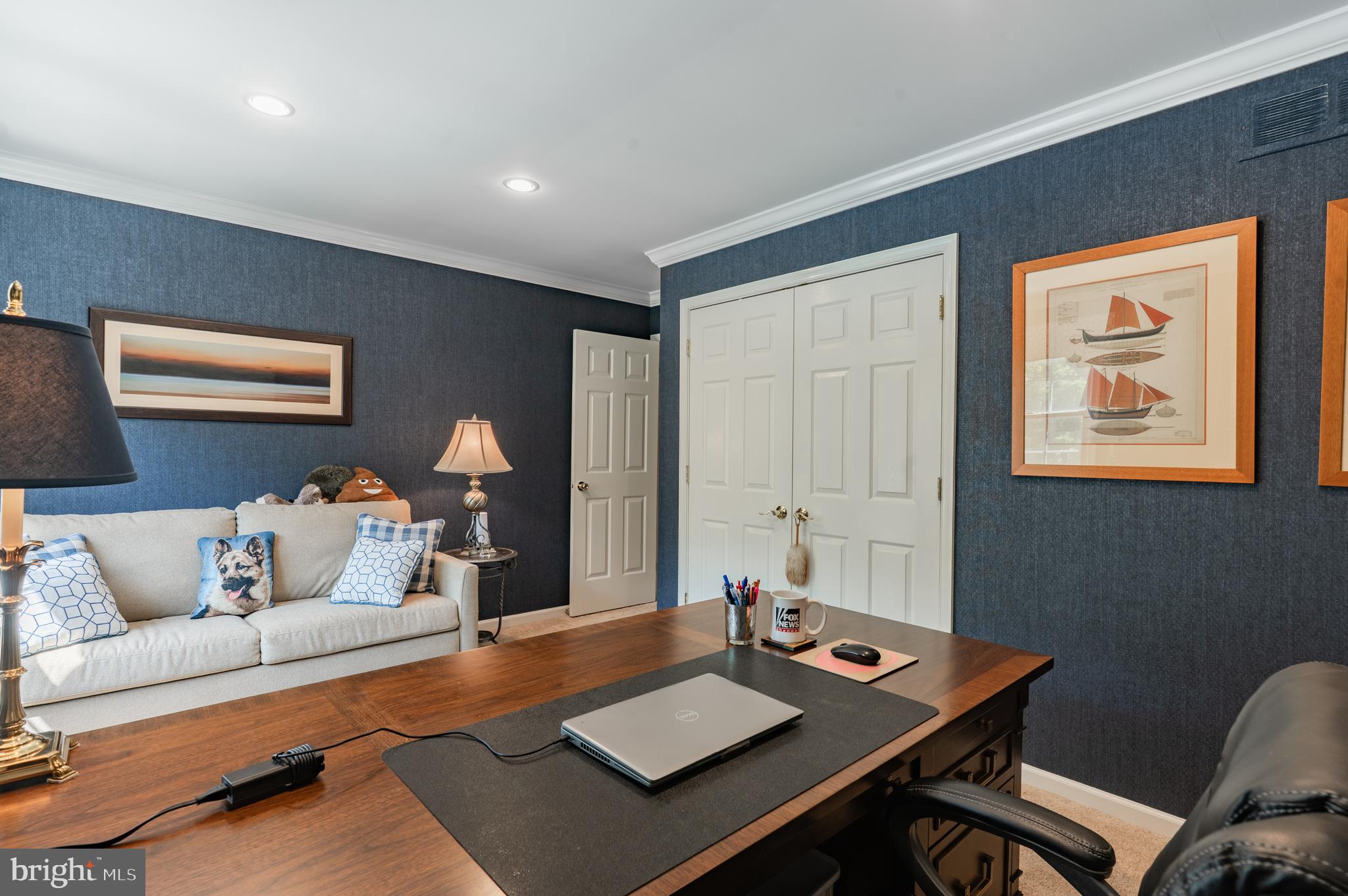 HUNTERS RUN - Residential