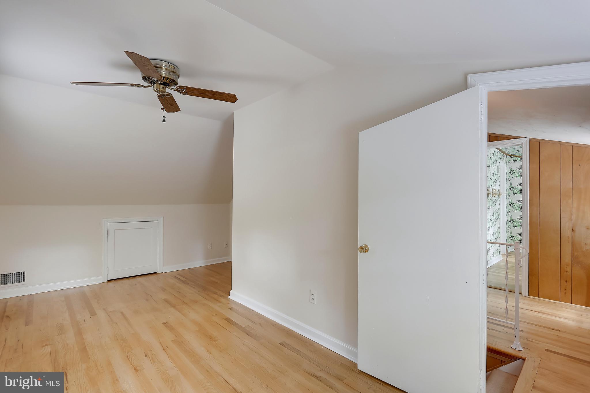 GLENMONT FOREST - Residential