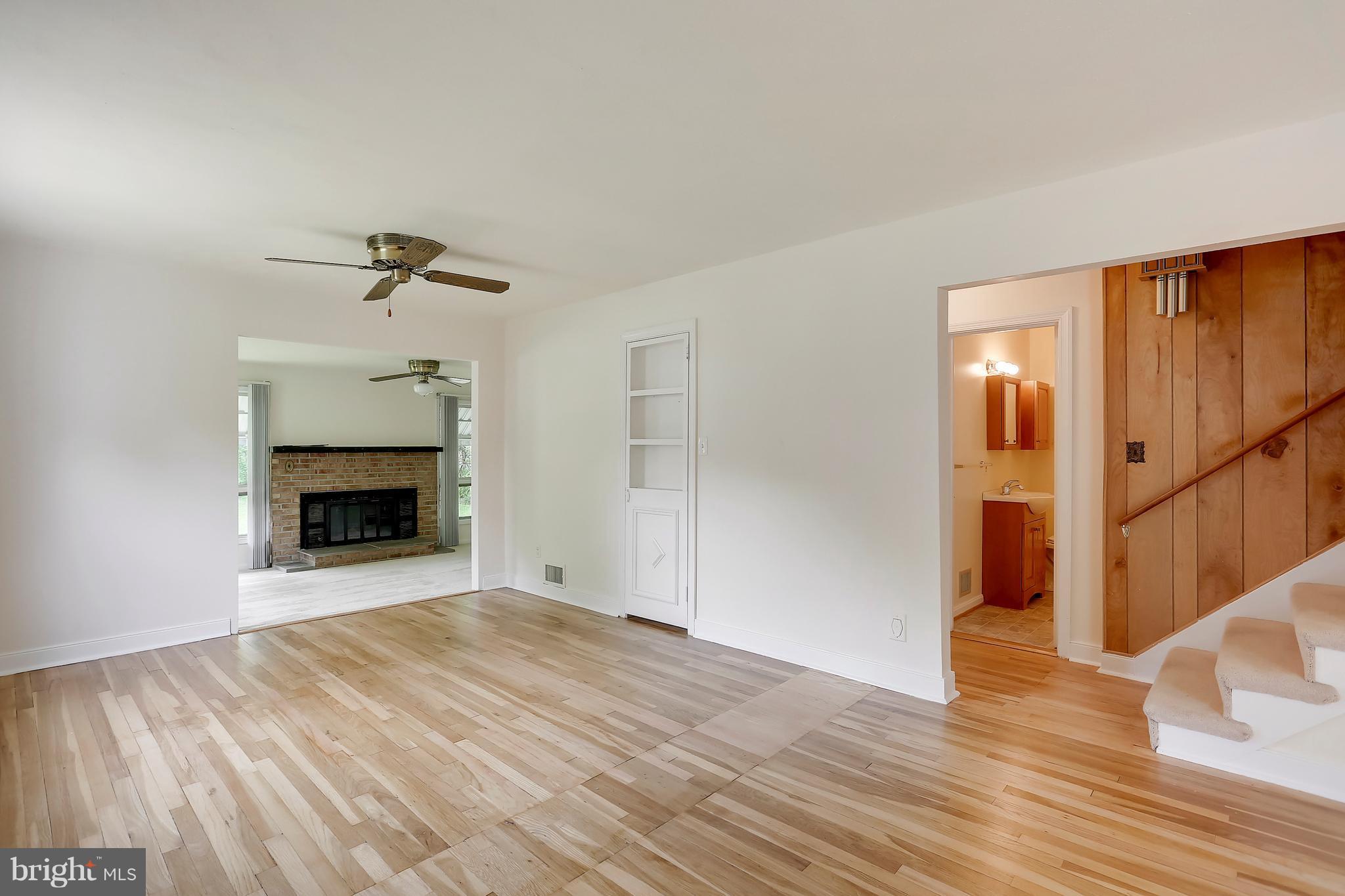 GLENMONT FOREST - Residential