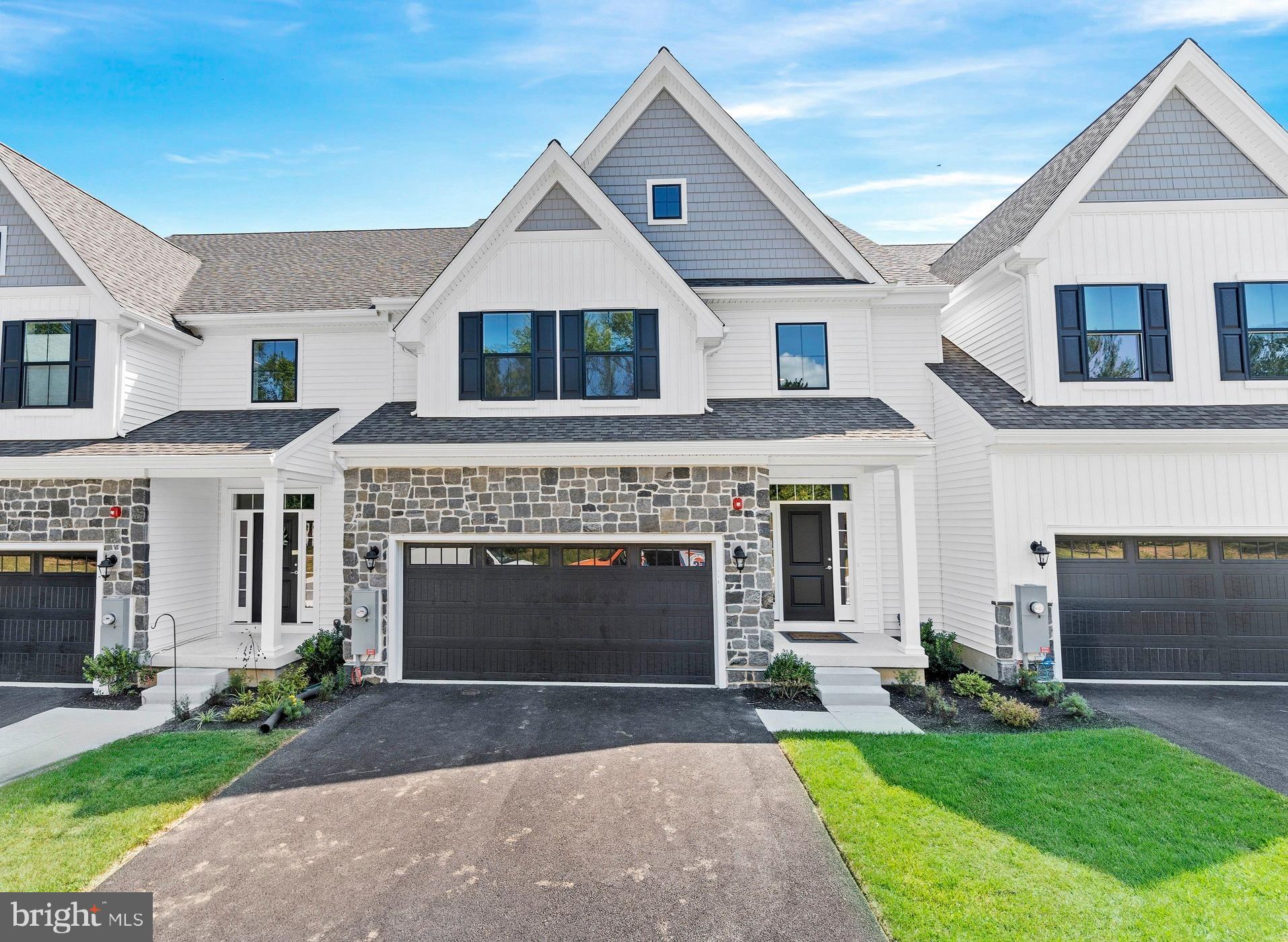 BRIAR CREEK - Residential