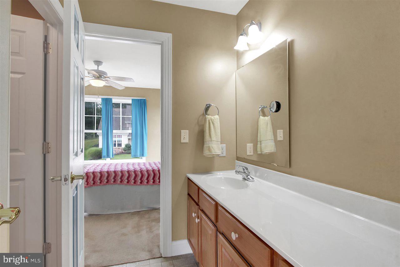 STONEGATE COMMONS - Residential