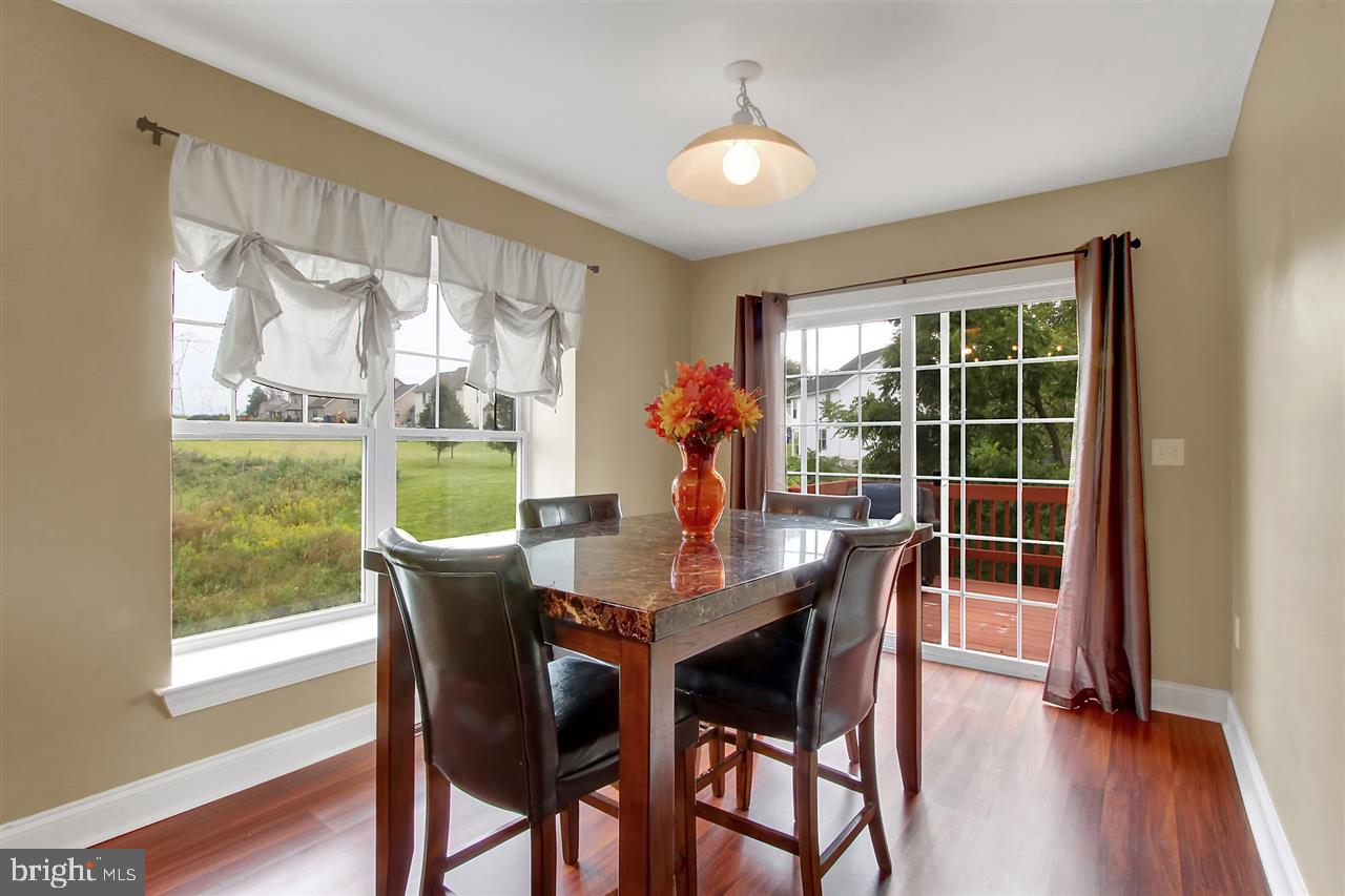 STONEGATE COMMONS - Residential