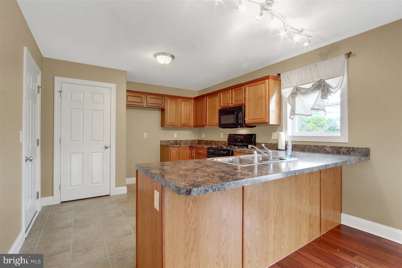 STONEGATE COMMONS - Residential