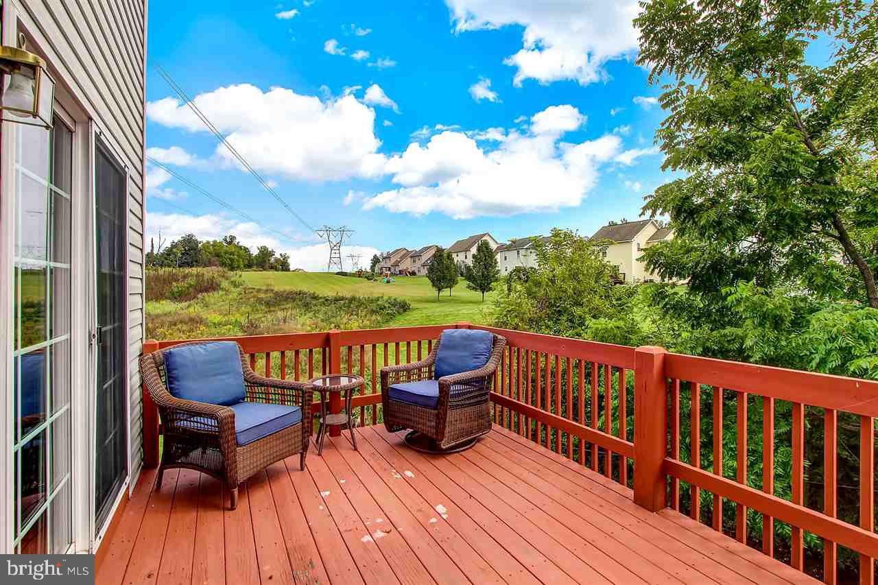 STONEGATE COMMONS - Residential