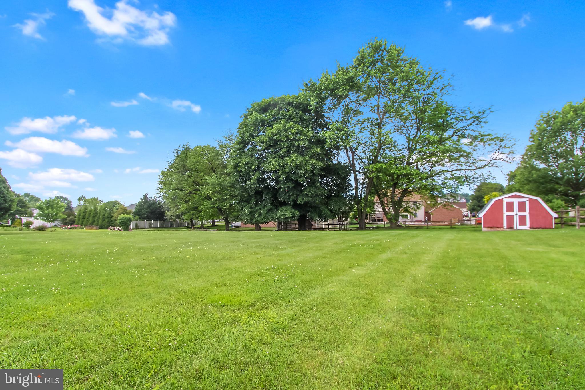 EAST MANCHESTER - Residential