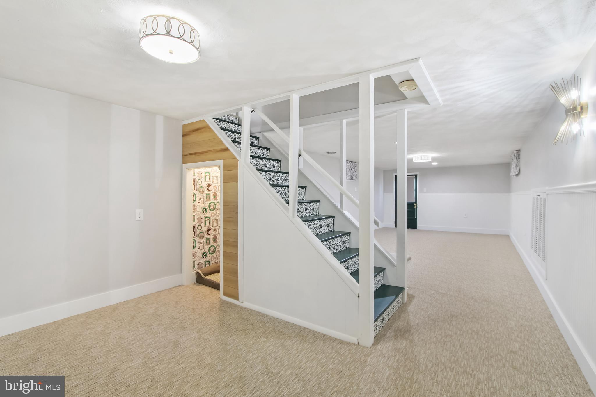 EAST MANCHESTER - Residential