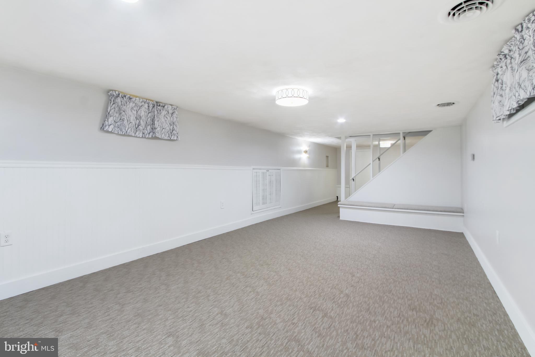 EAST MANCHESTER - Residential