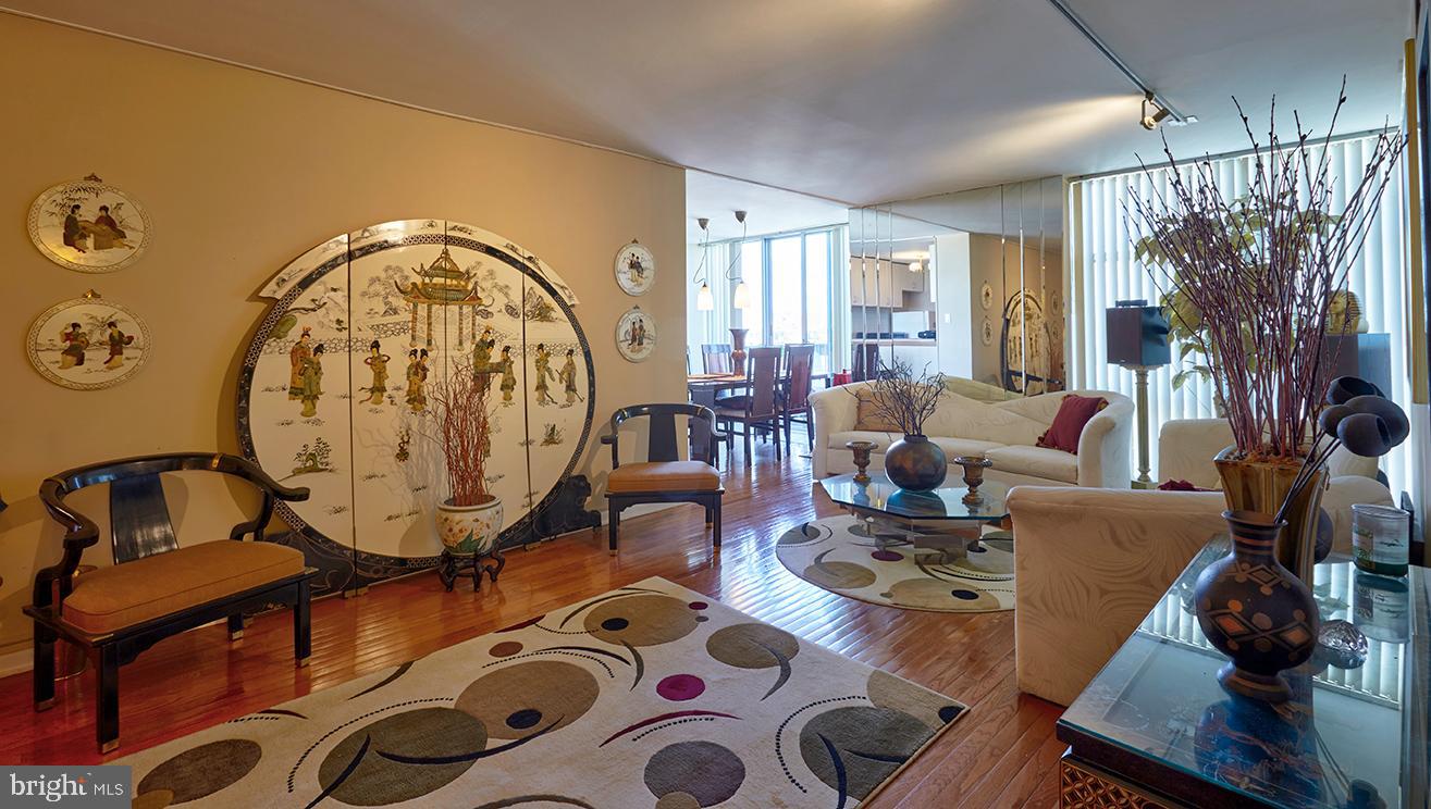 WYNNEFIELD HEIGHTS - Residential