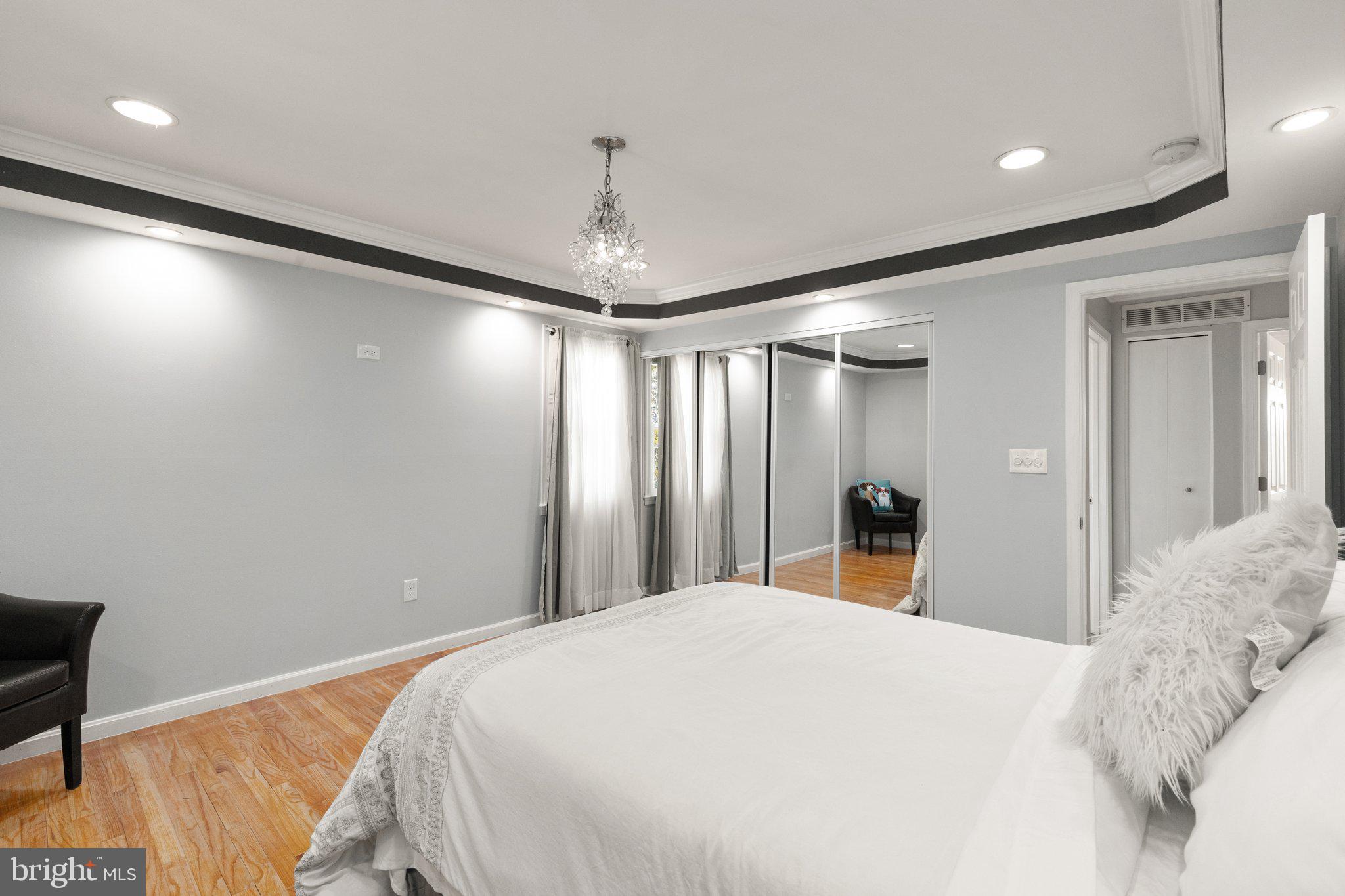 ROSEDALE - Residential