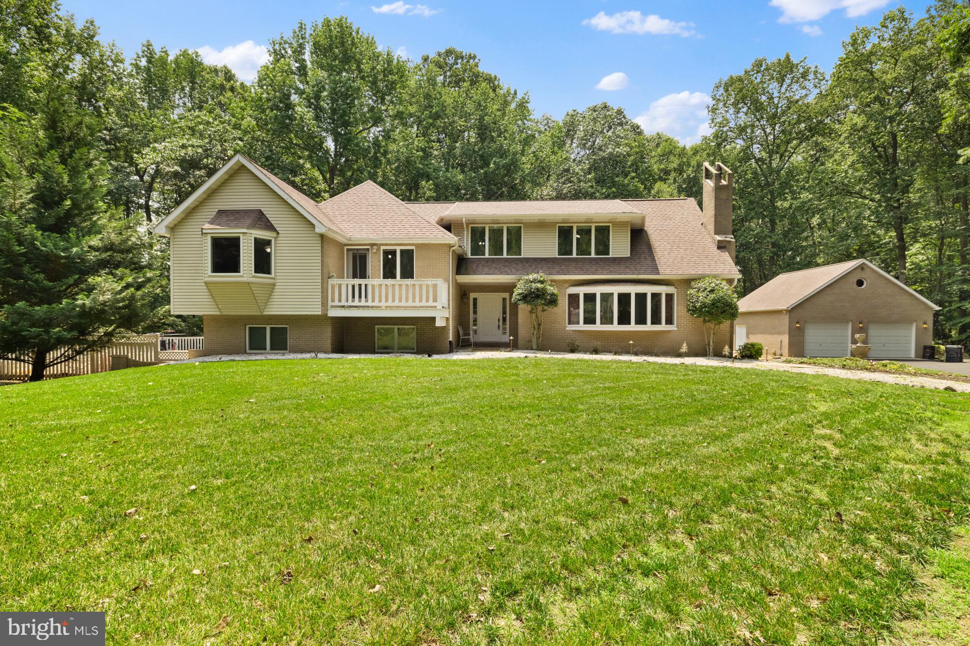 LOCUST GROVE ESTATES - Residential