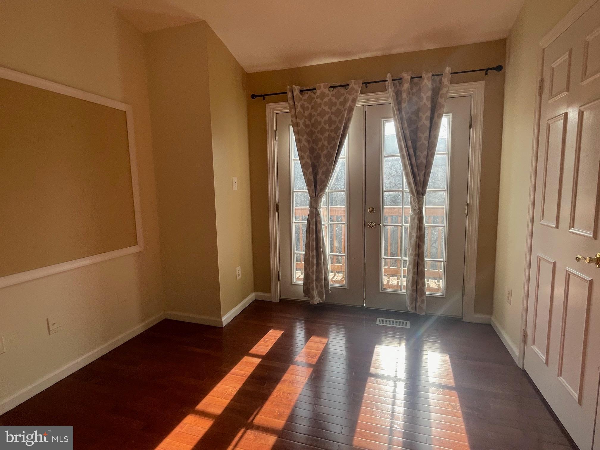 FAIR WOODS - Residential Lease
