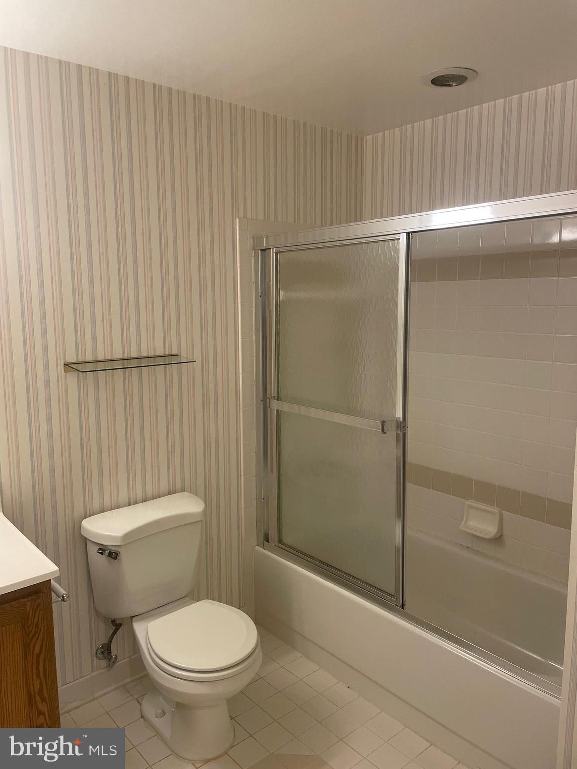 FAIR WOODS - Residential Lease