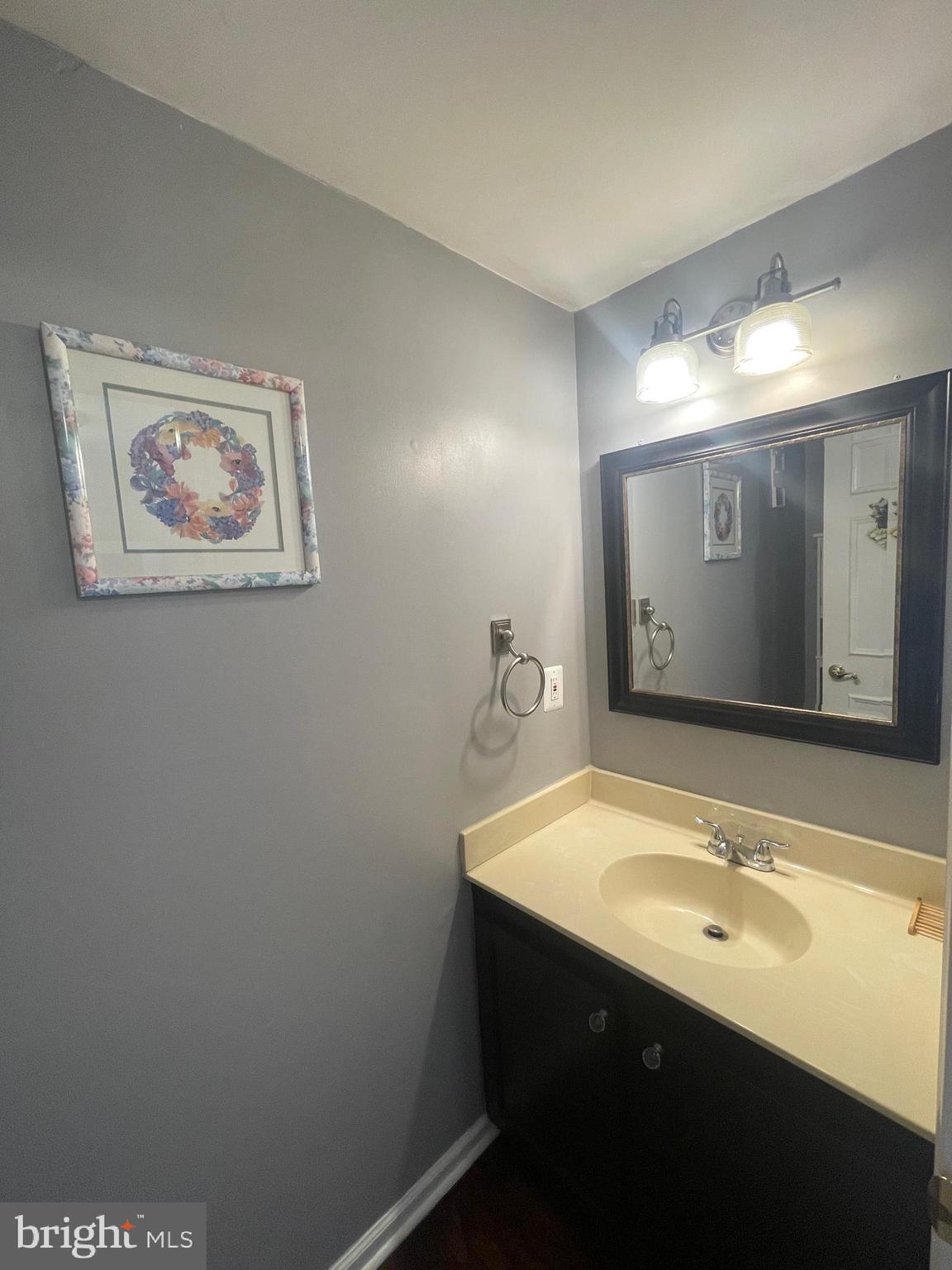 FAIR WOODS - Residential Lease
