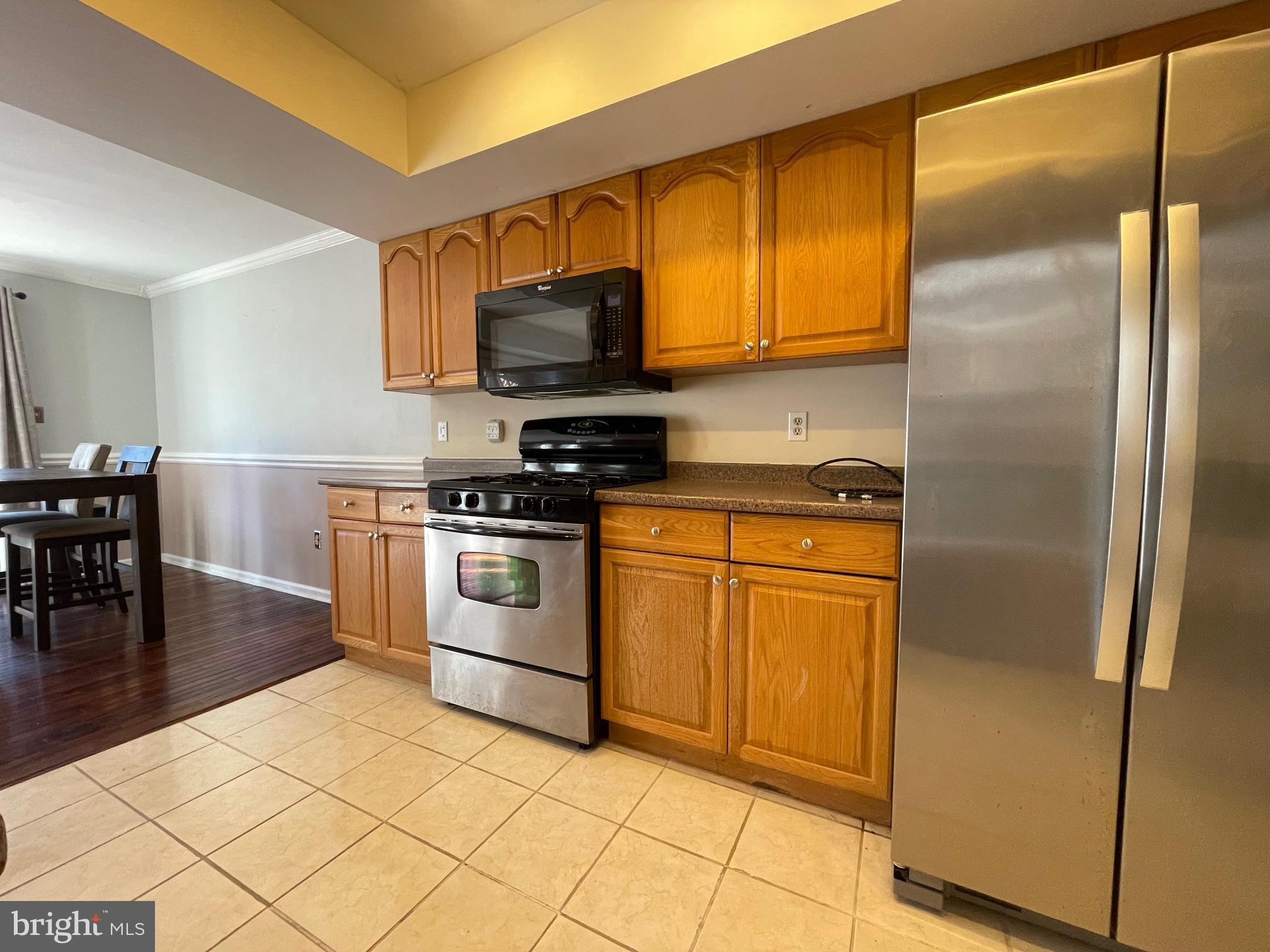 FAIR WOODS - Residential Lease