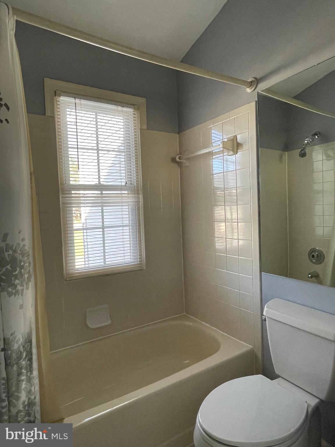 FAIR WOODS - Residential Lease