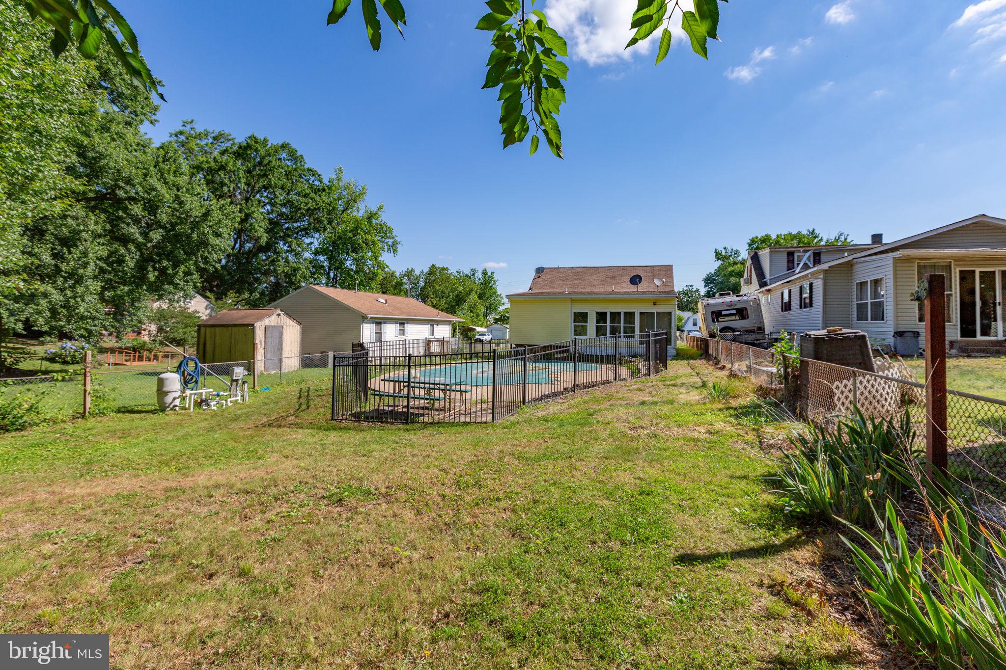 COTTAGE GREEN - Residential