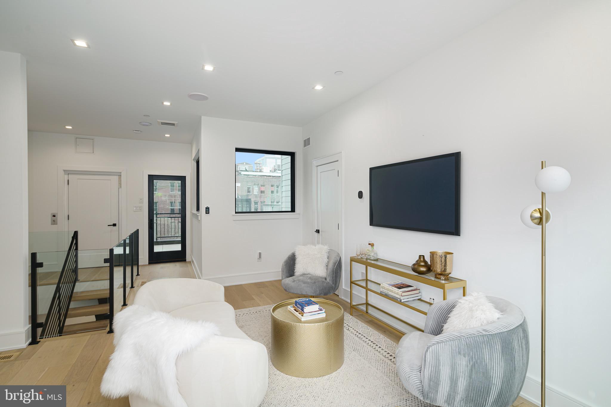 RITTENHOUSE SQUARE - Residential