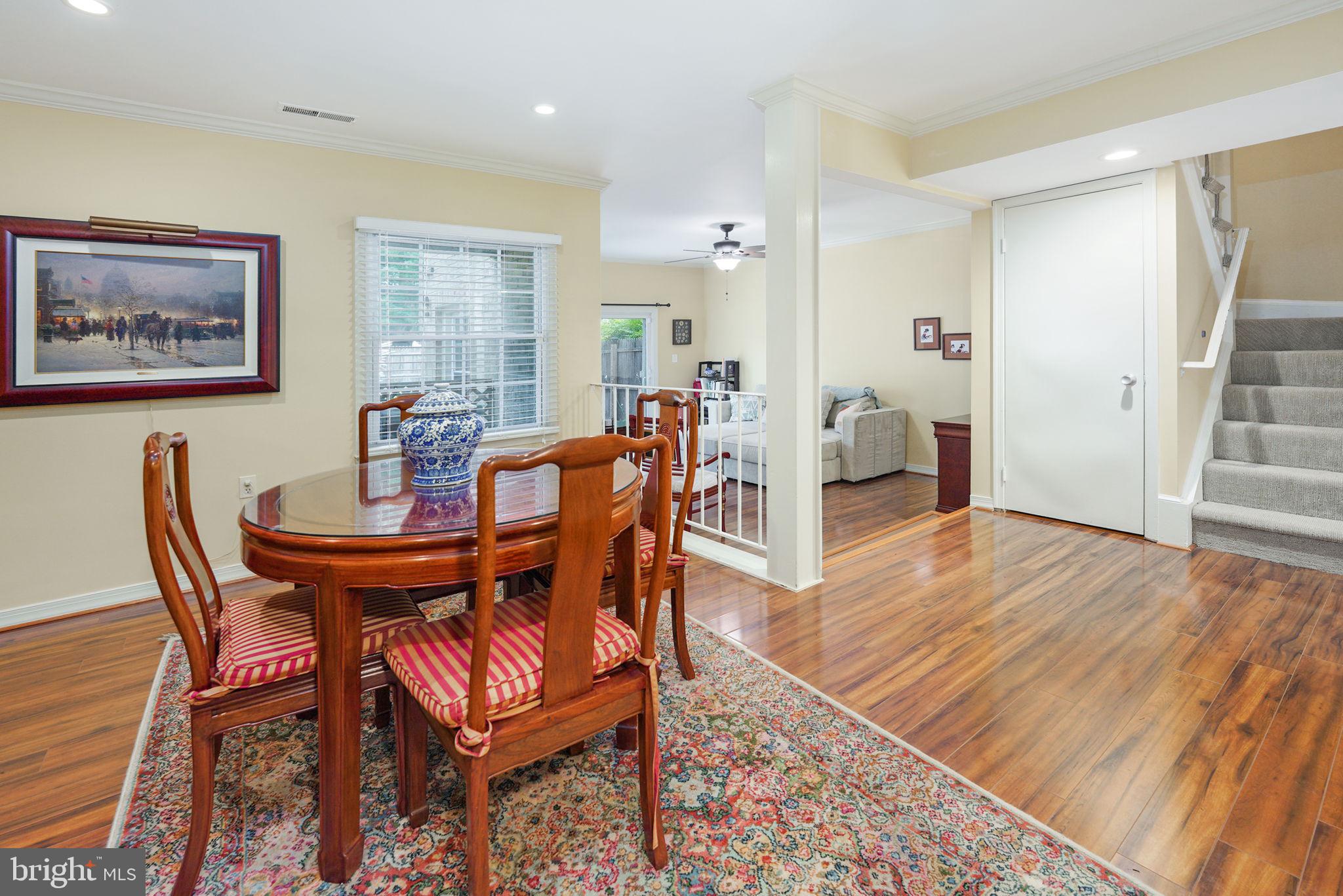 TOWNES OF MOOREFIELD - Residential