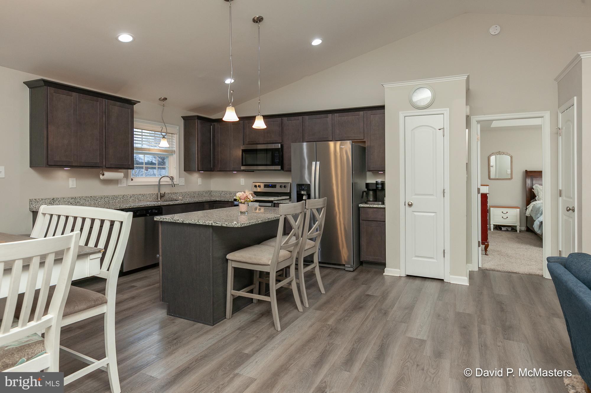 RED HILL - Residential