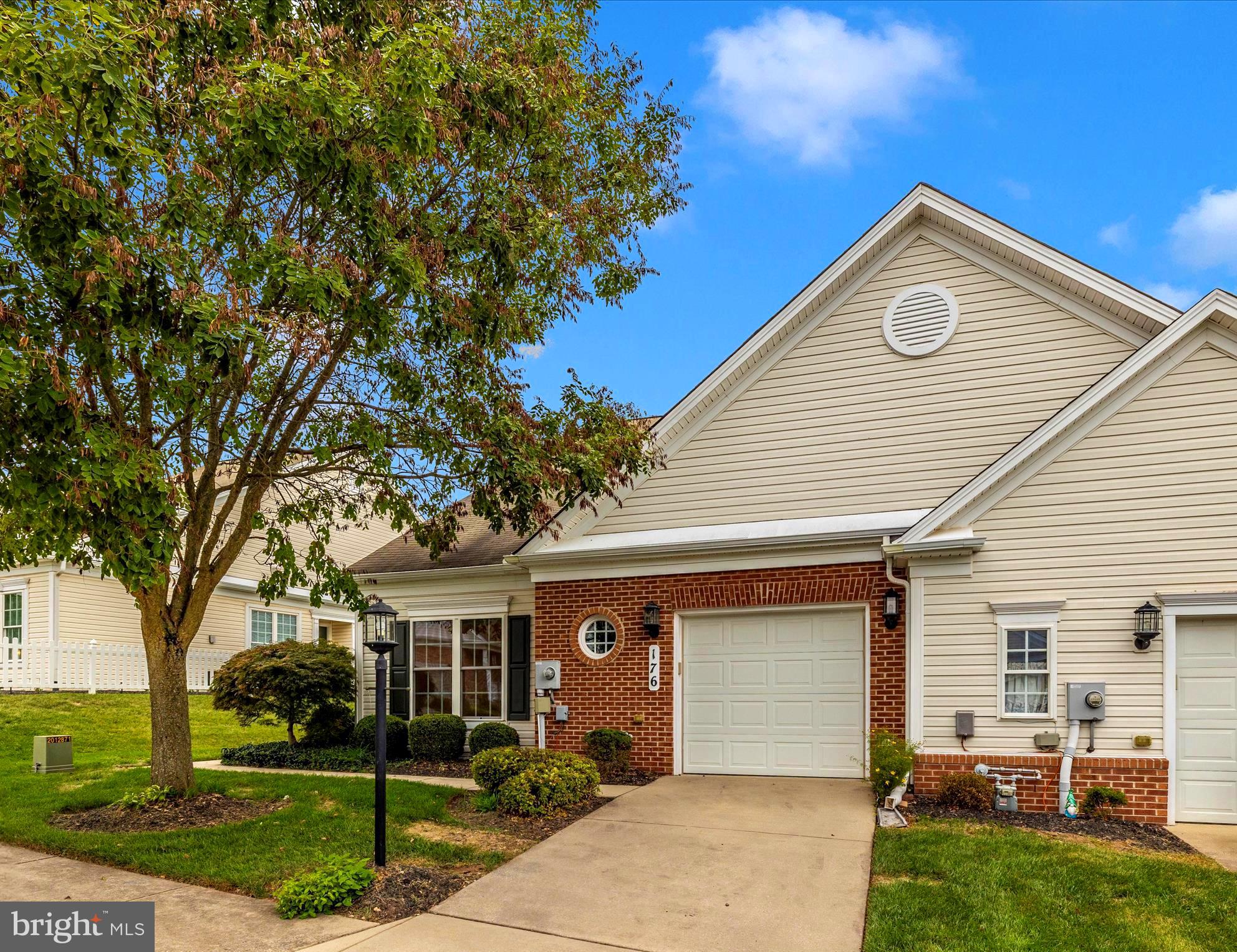 CARROLL VISTA - Residential