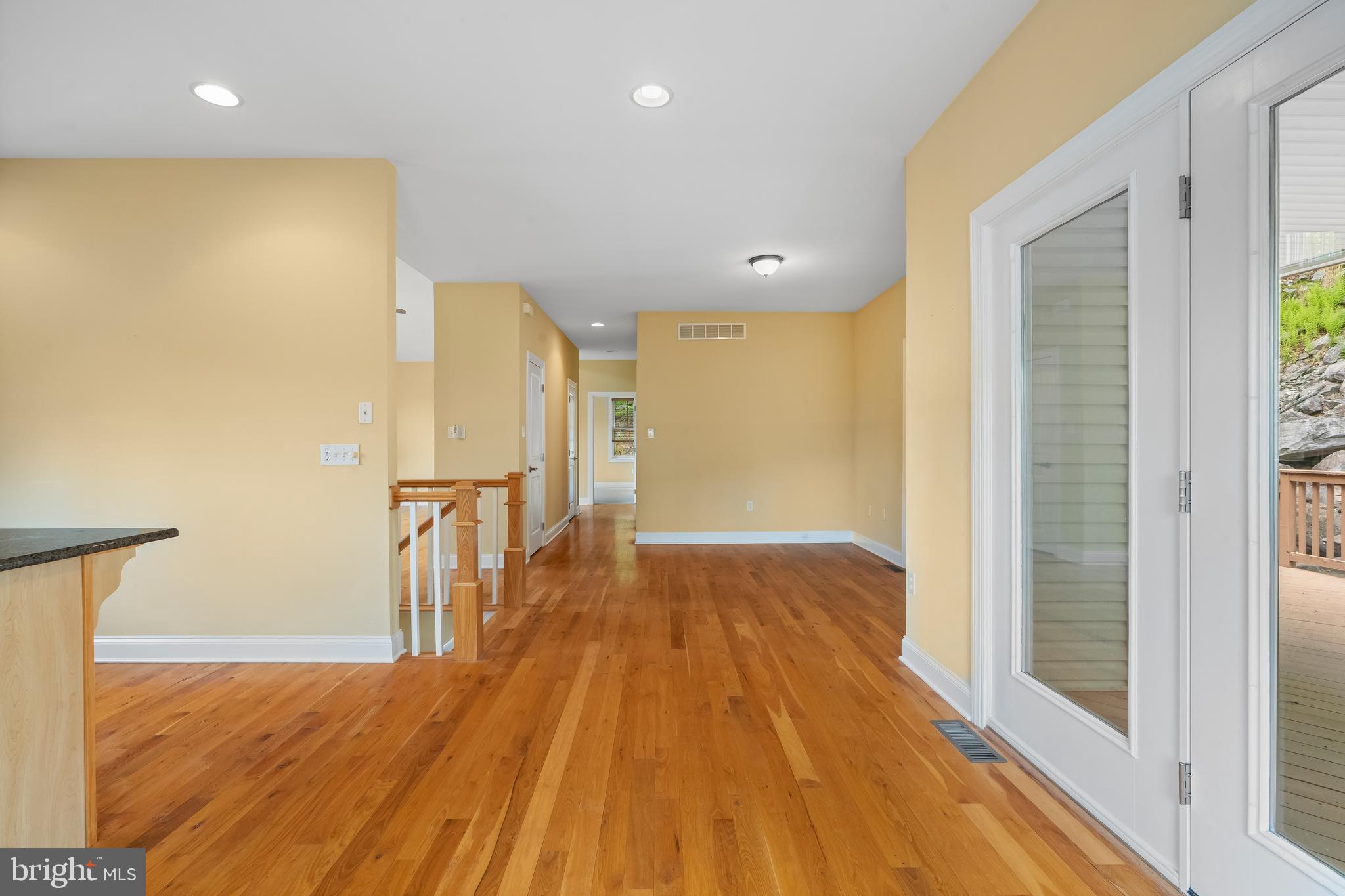 LAURELWOODS II - Residential