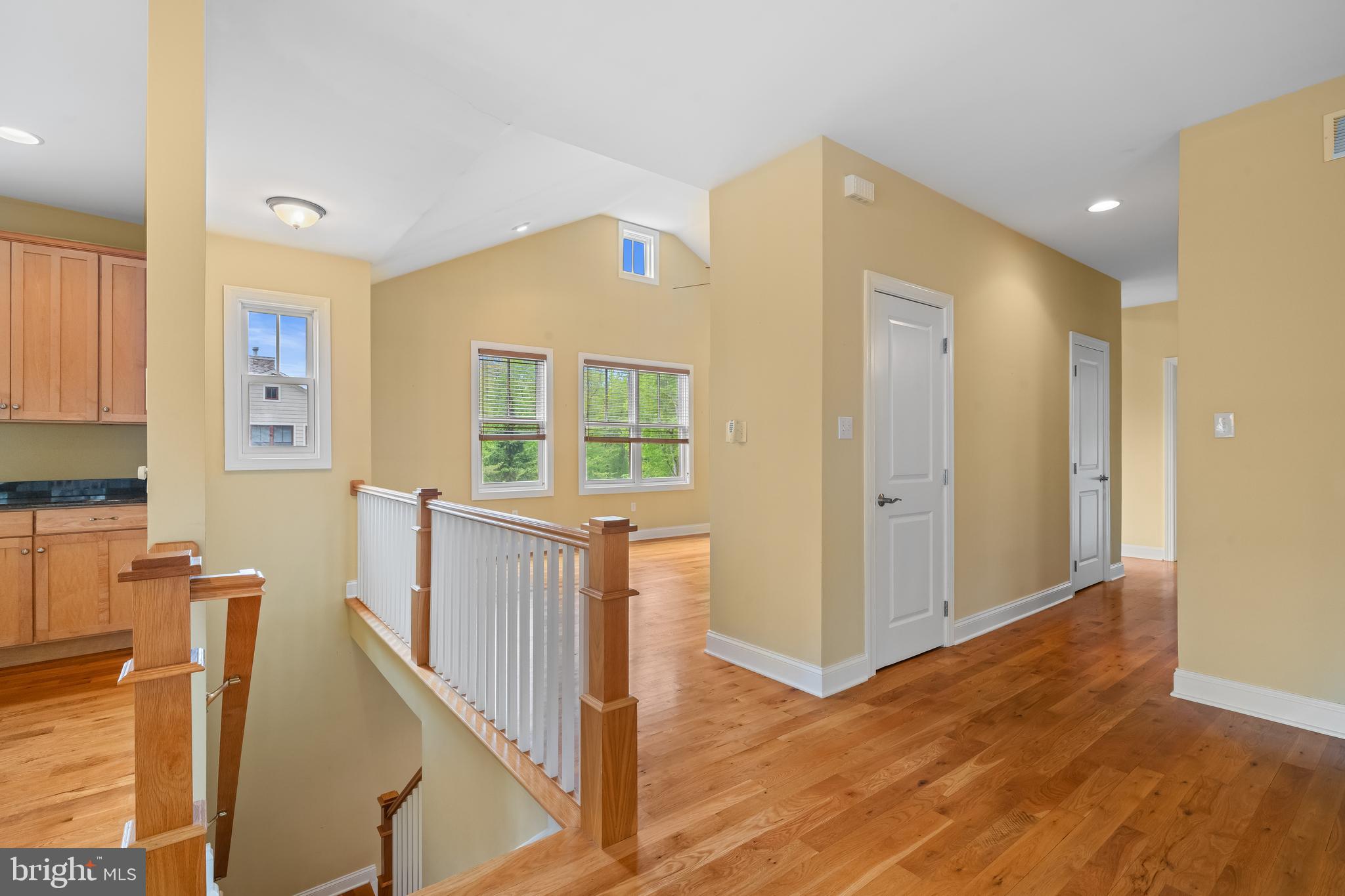 LAURELWOODS II - Residential