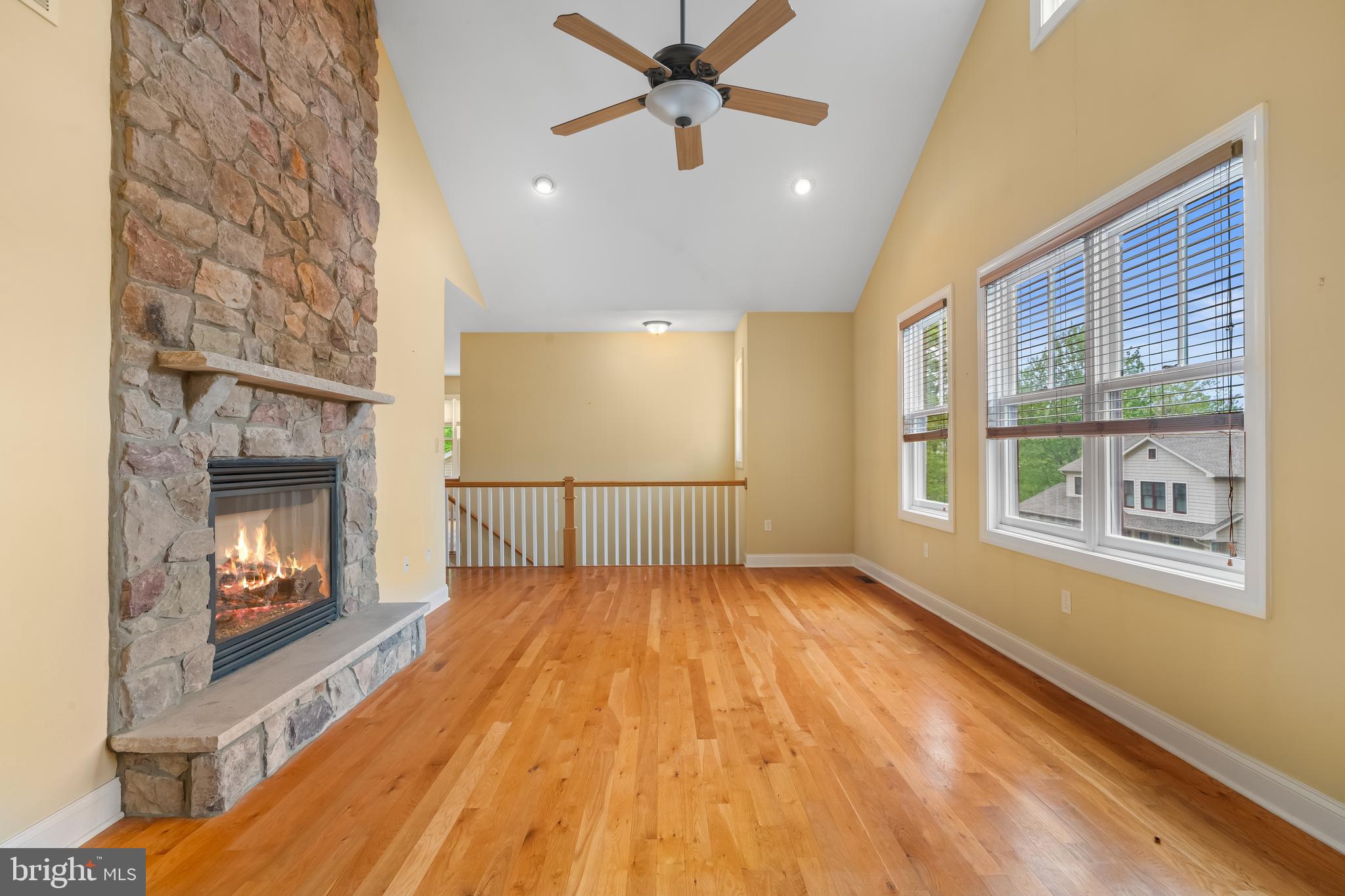 LAURELWOODS II - Residential