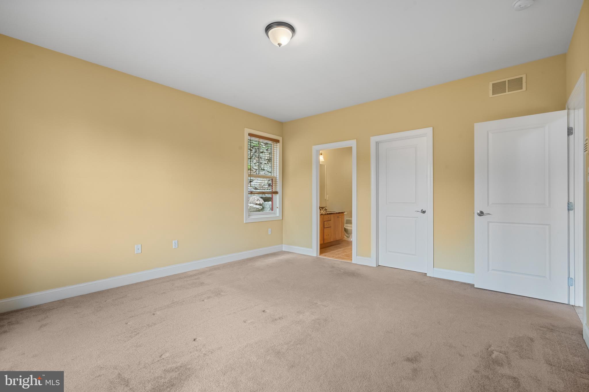 LAURELWOODS II - Residential