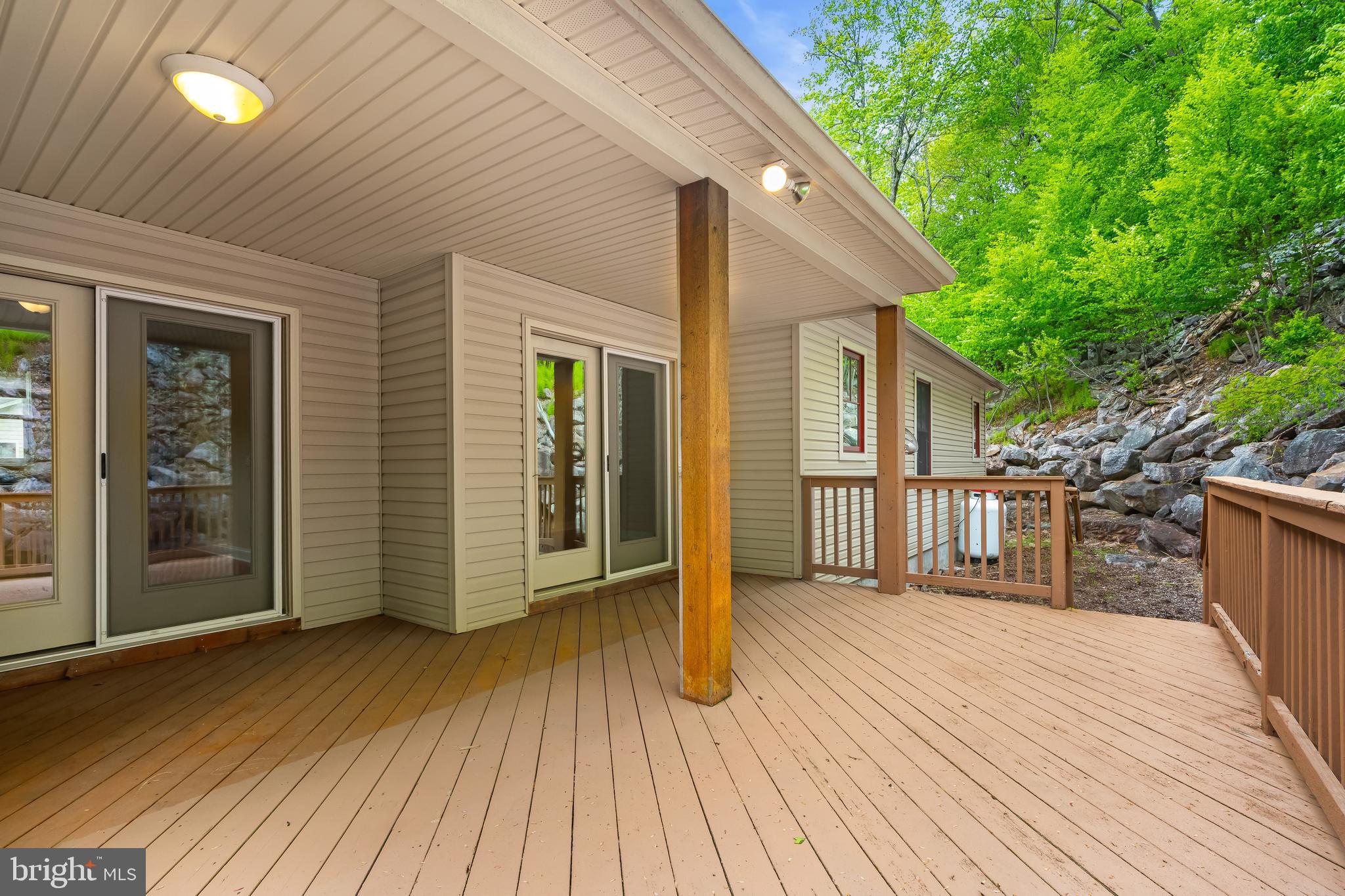 LAURELWOODS II - Residential