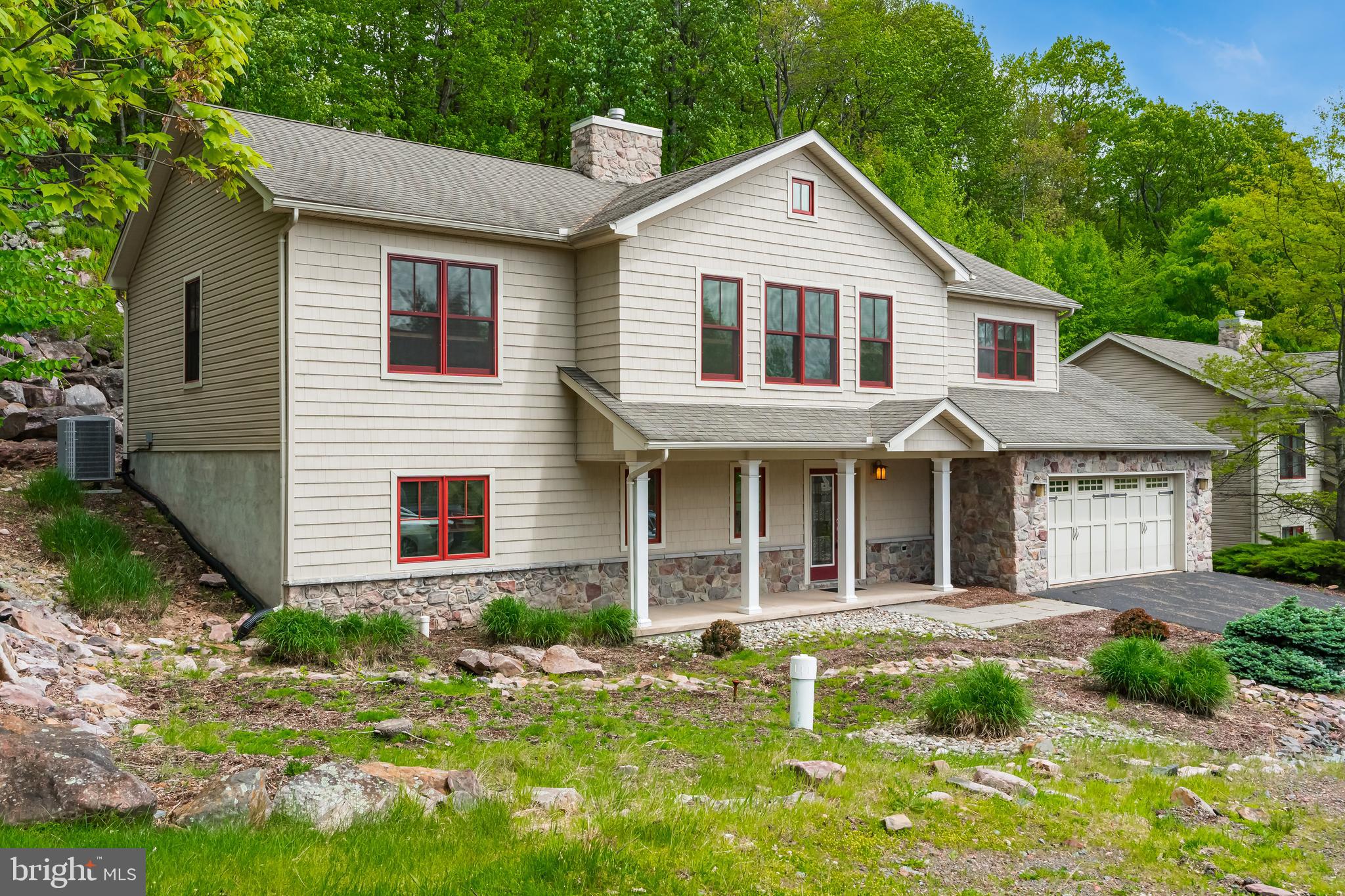 LAURELWOODS II - Residential