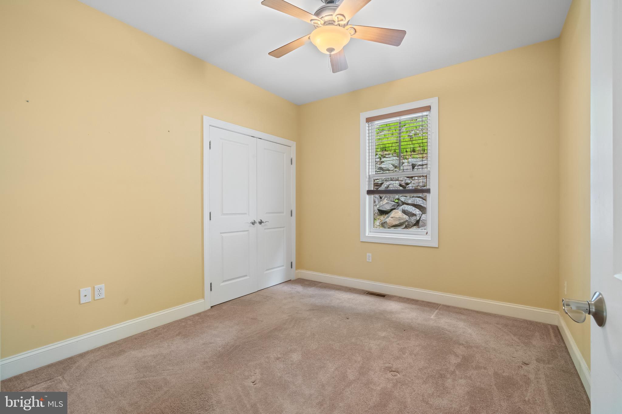 LAURELWOODS II - Residential