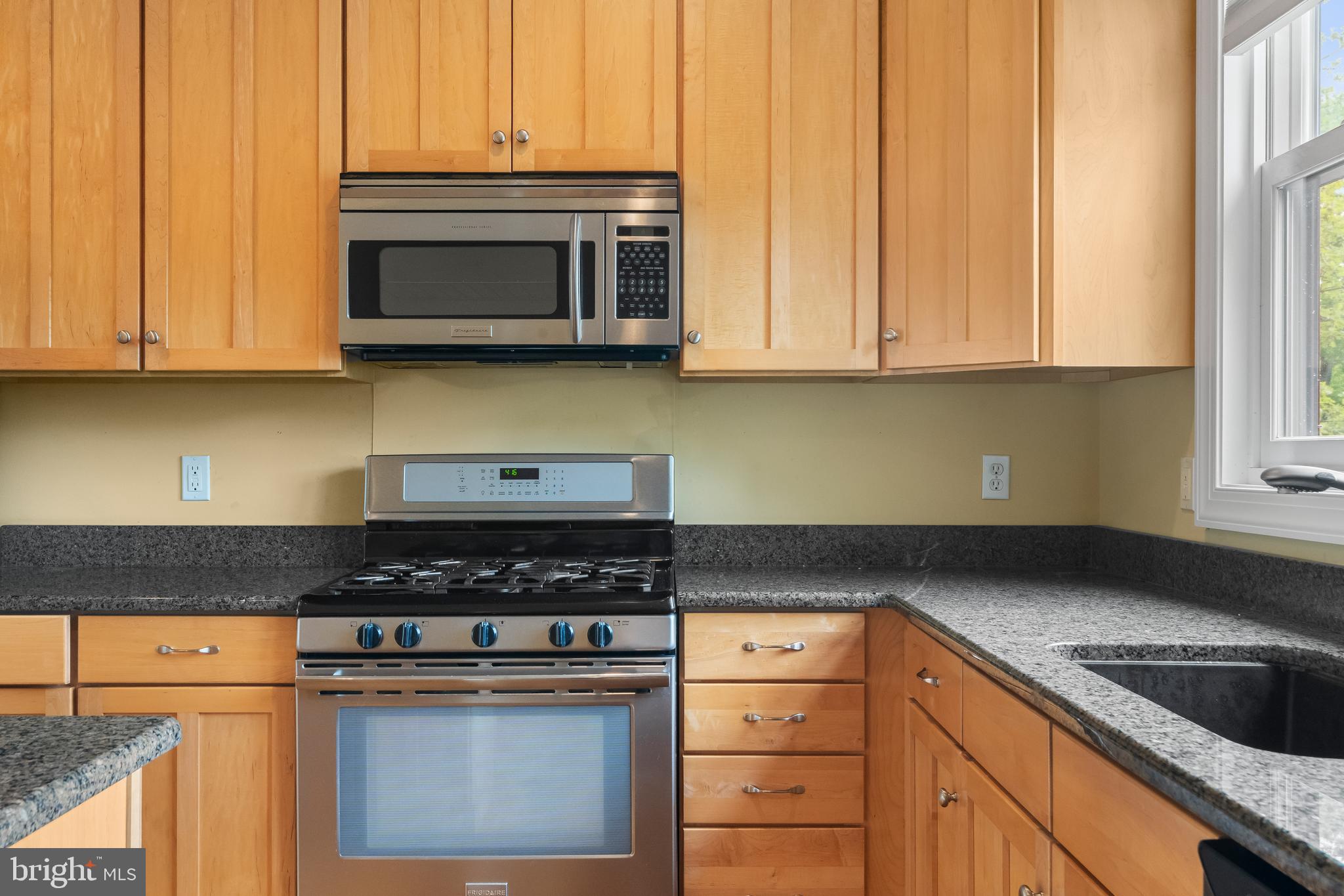 LAURELWOODS II - Residential