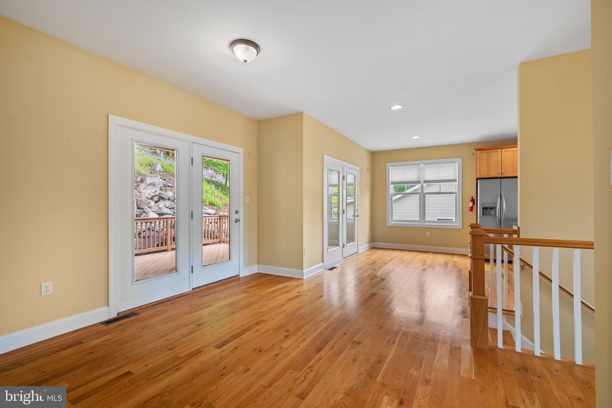 LAURELWOODS II - Residential