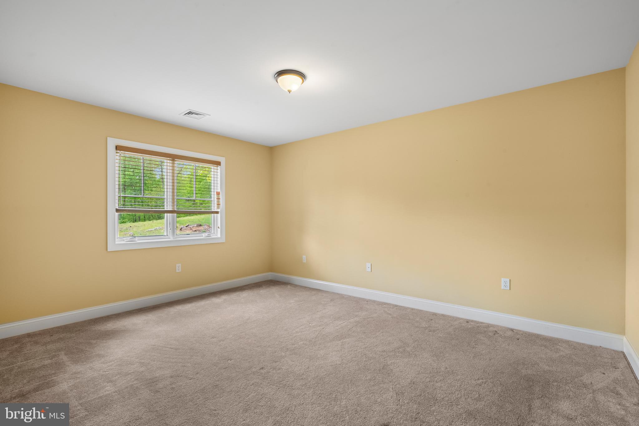 LAURELWOODS II - Residential