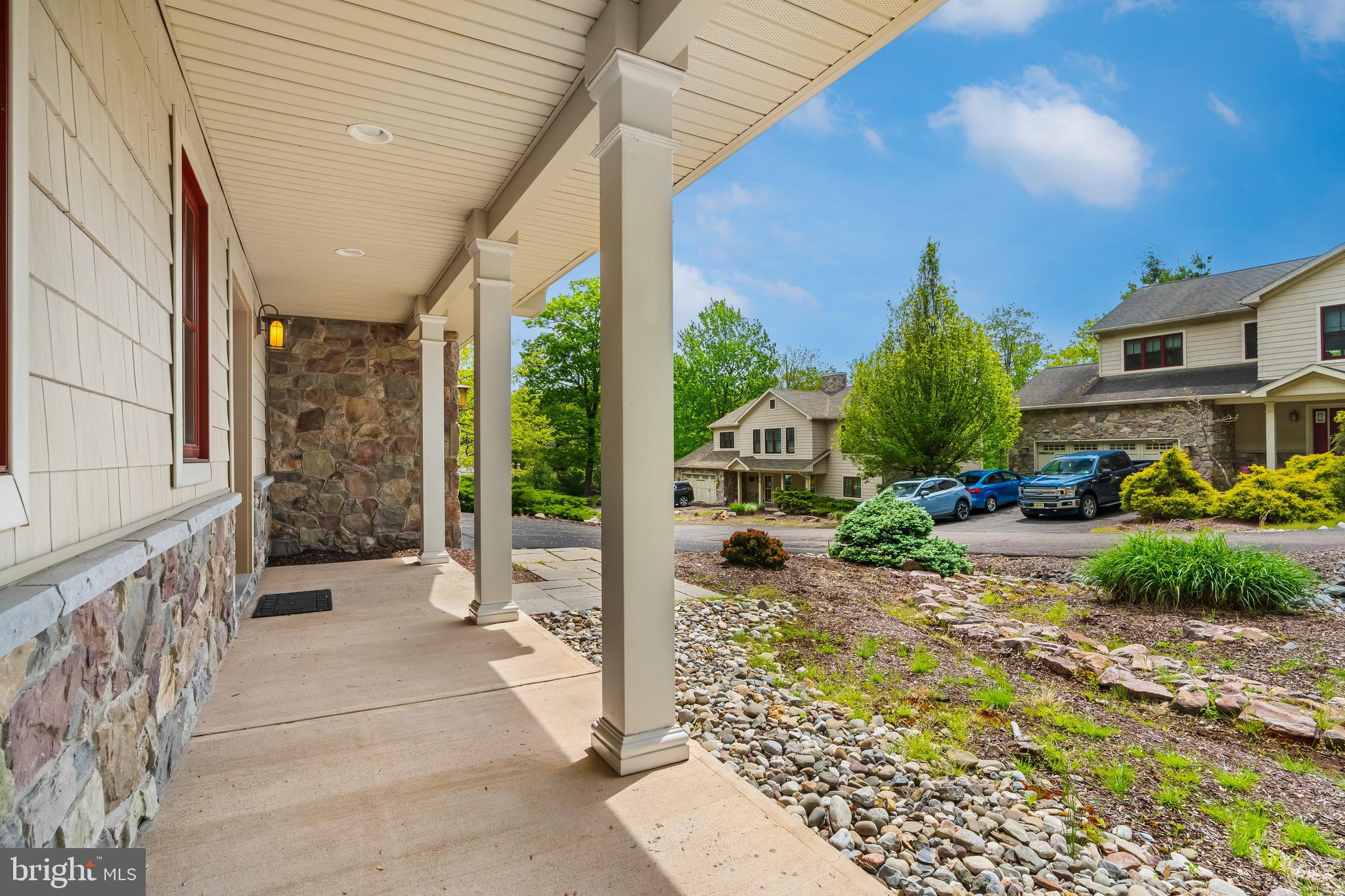 LAURELWOODS II - Residential