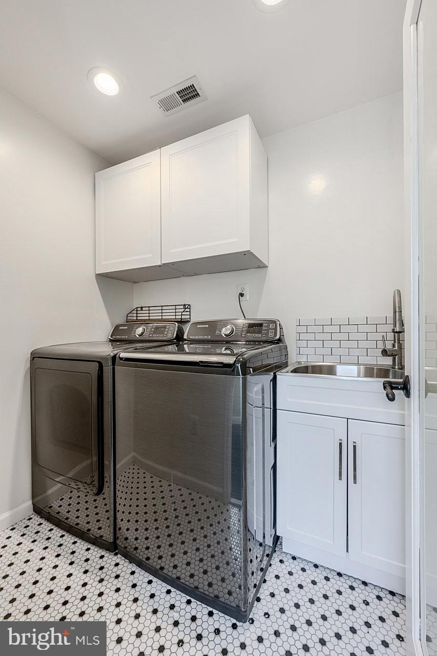 KINGS PARK - Residential