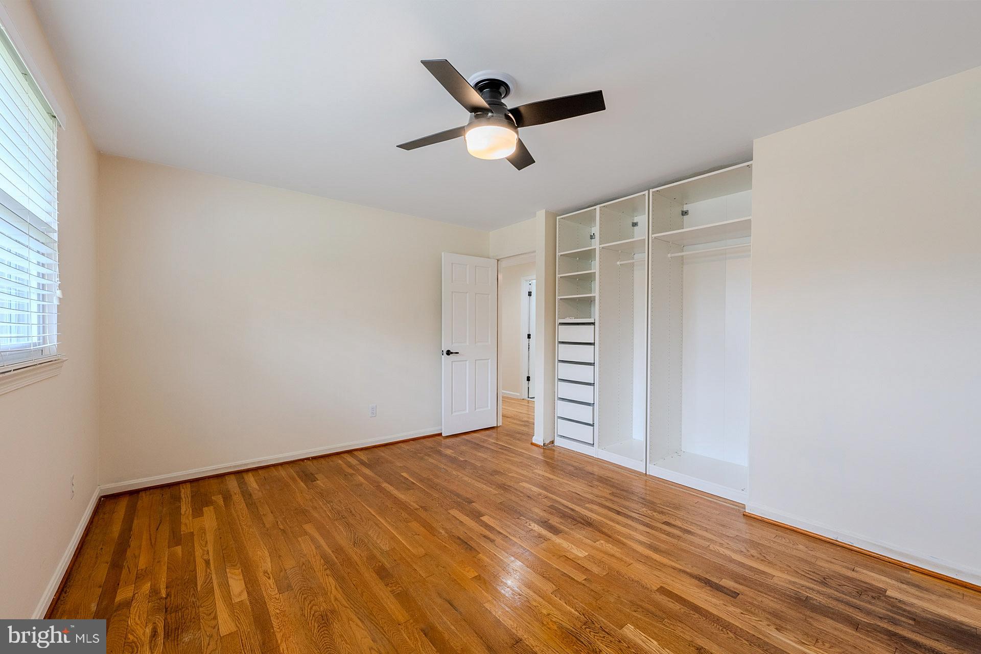 KINGS PARK - Residential