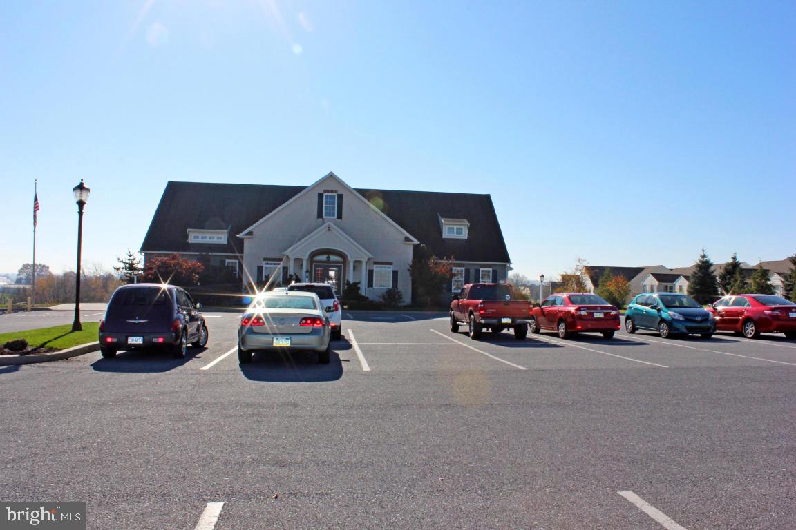 BROOKSHIRE - Residential