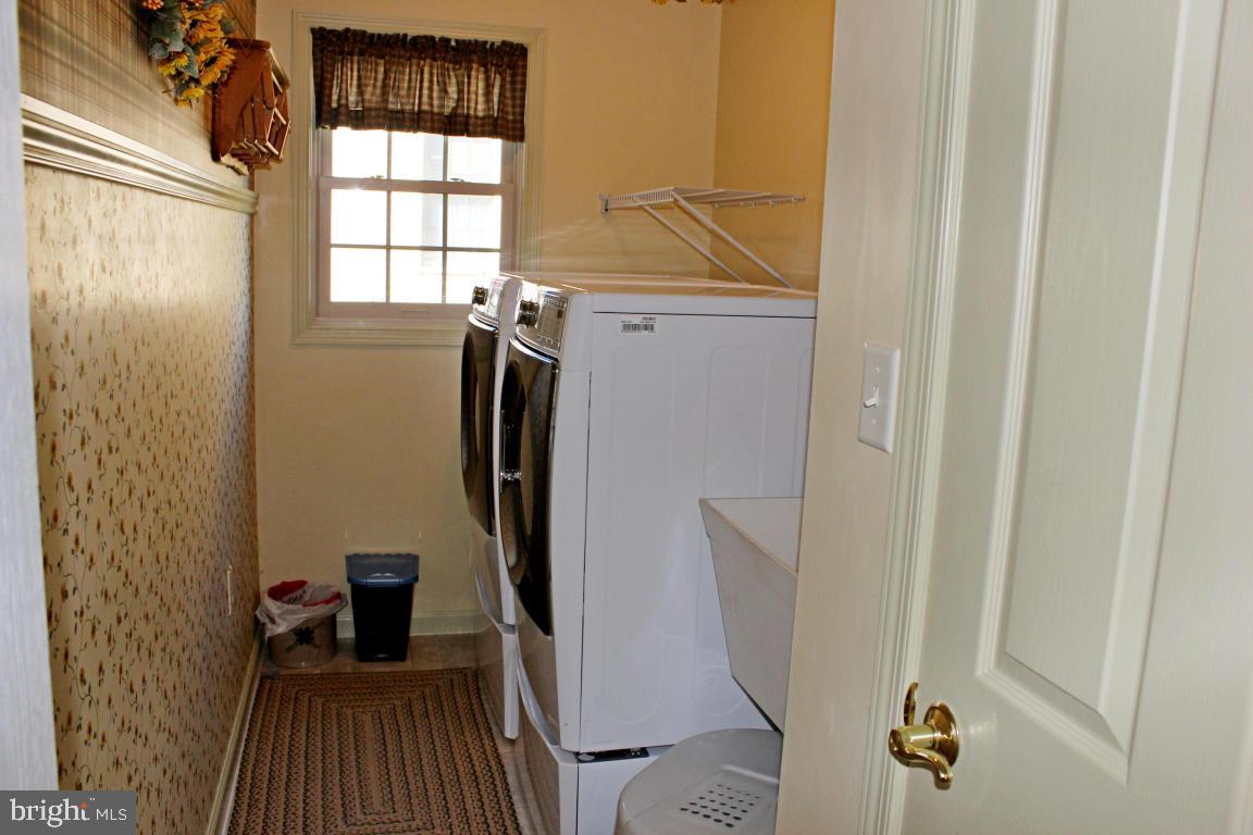 BROOKSHIRE - Residential